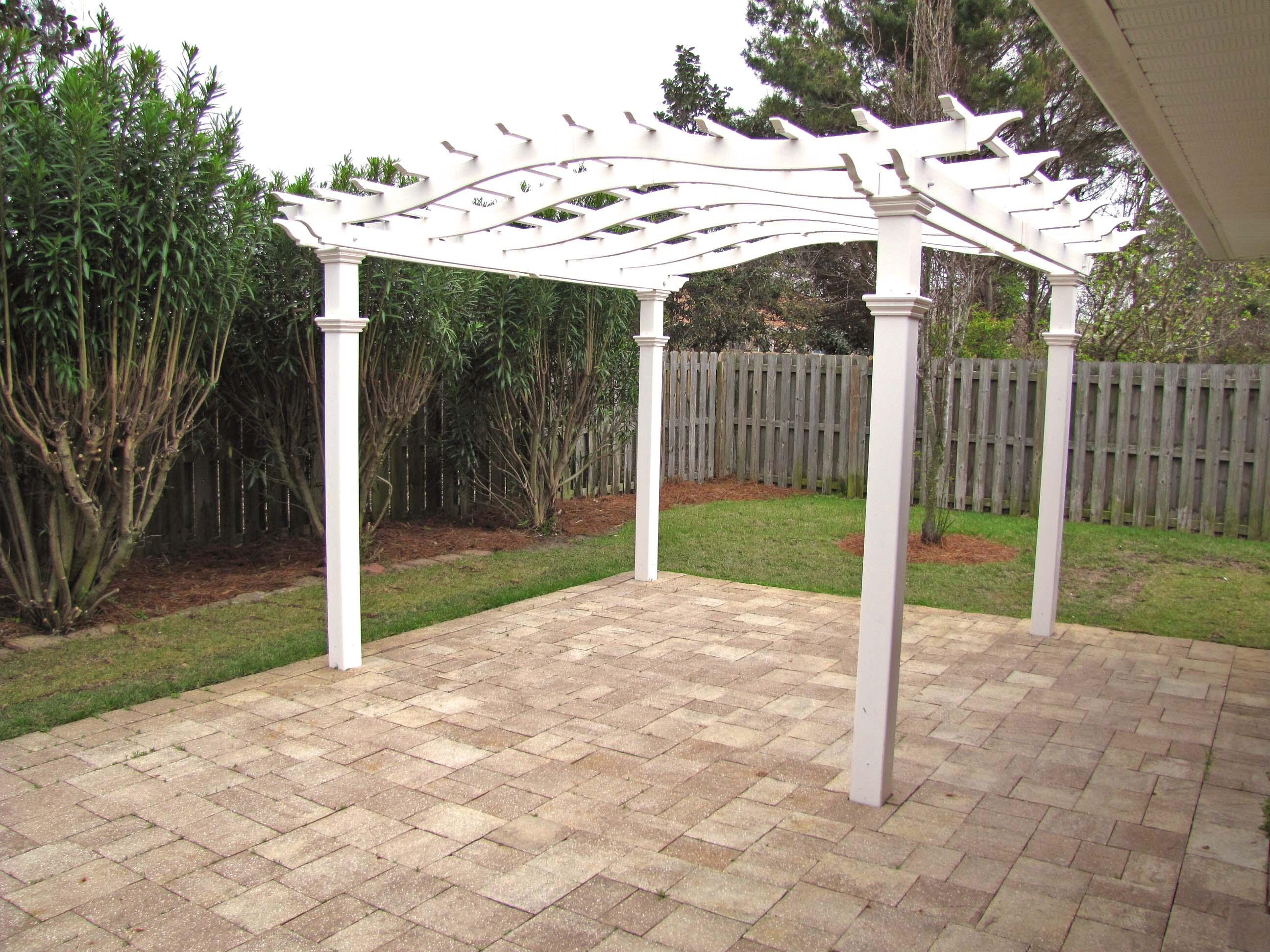 PARADISE RETREAT - Residential