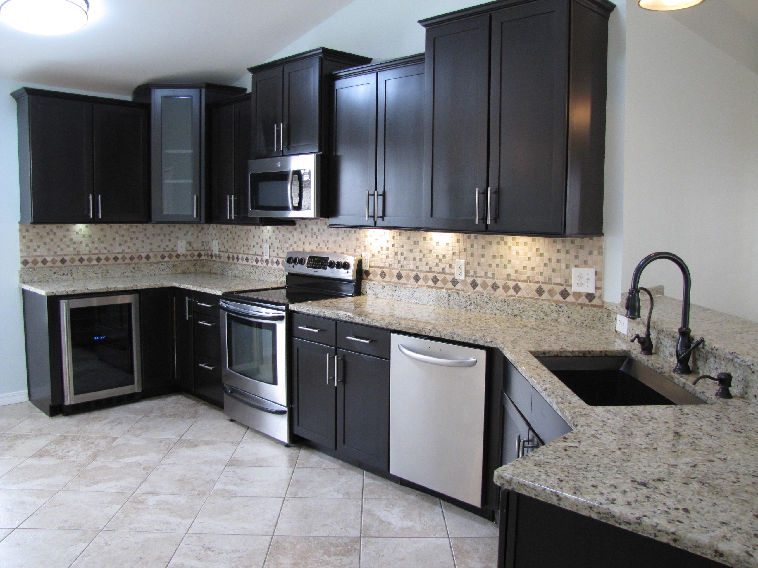 PARADISE RETREAT - Residential