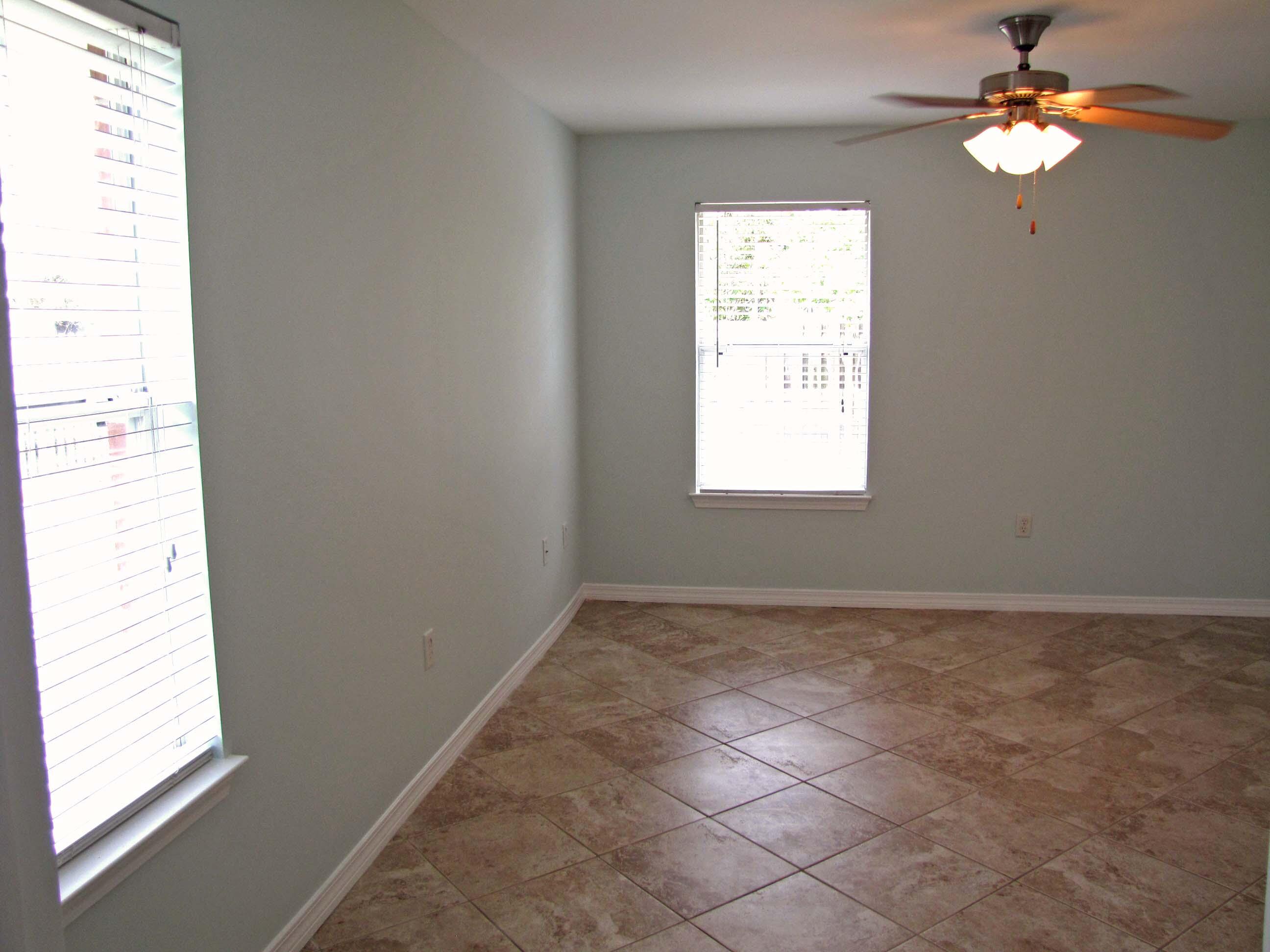 PARADISE RETREAT - Residential