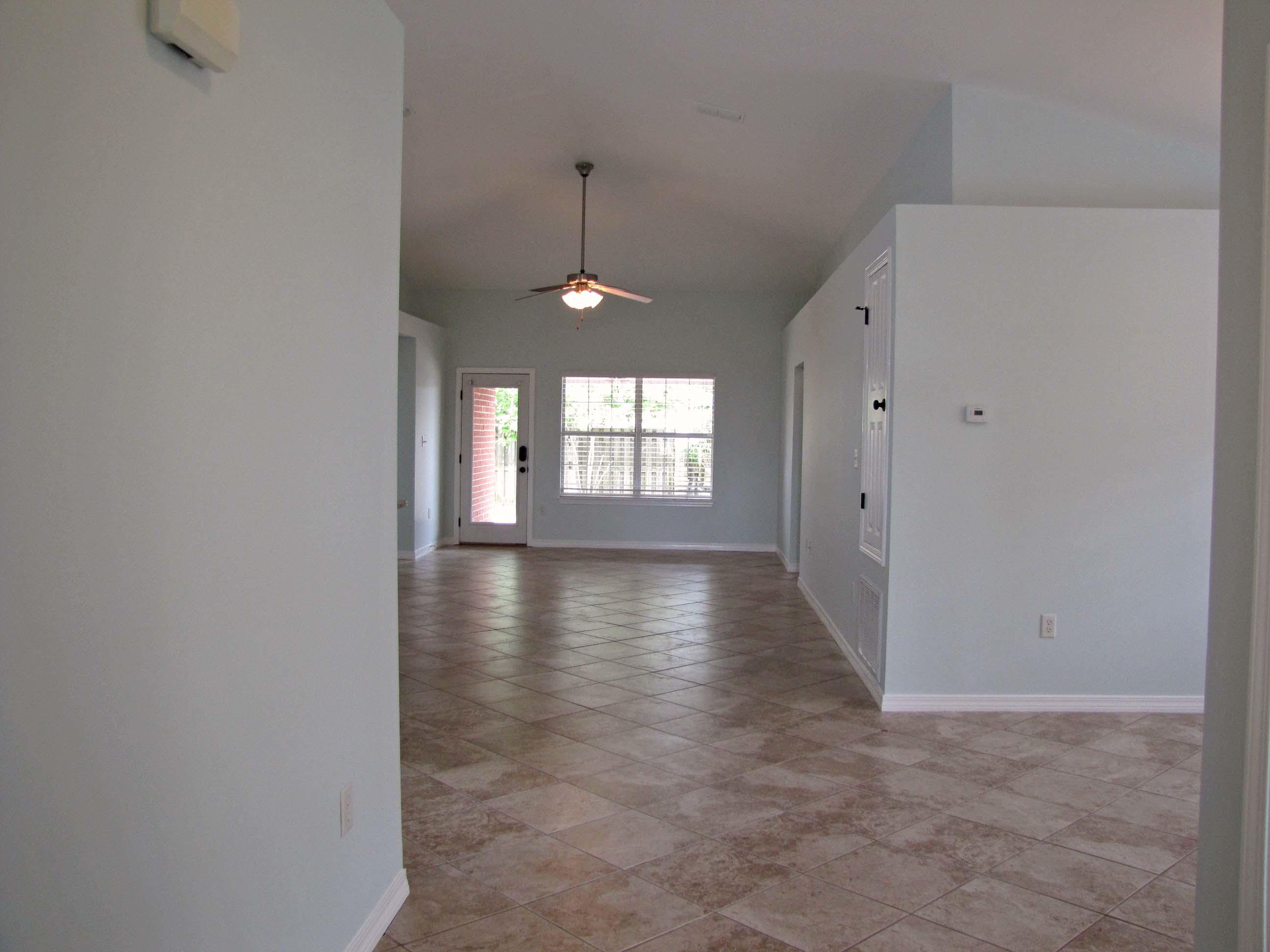 PARADISE RETREAT - Residential