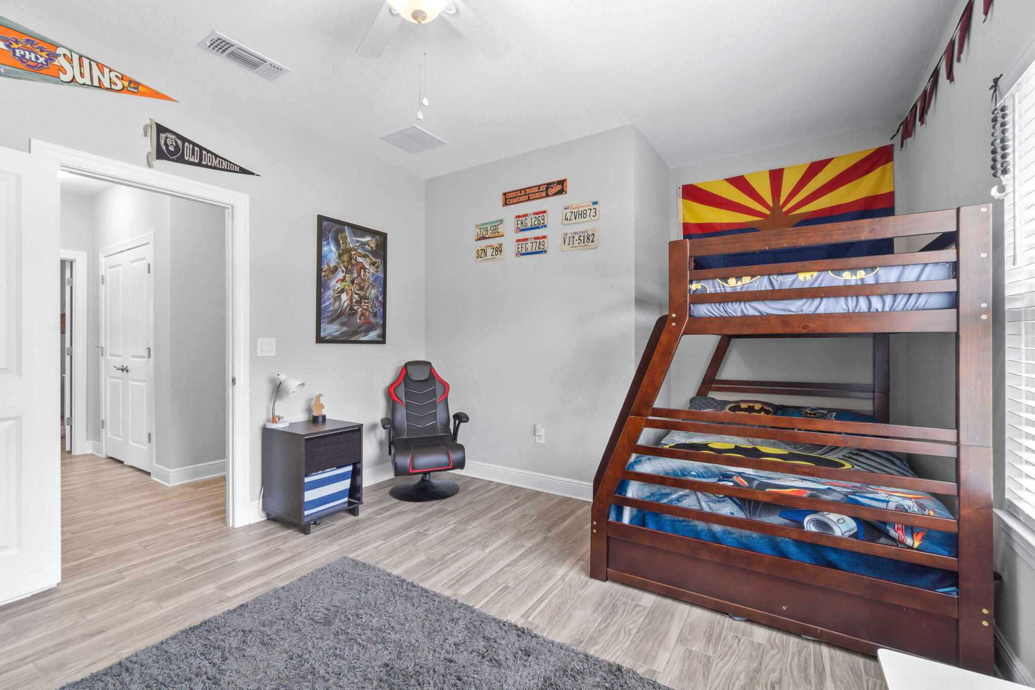 CRESCENT SHORES - Residential