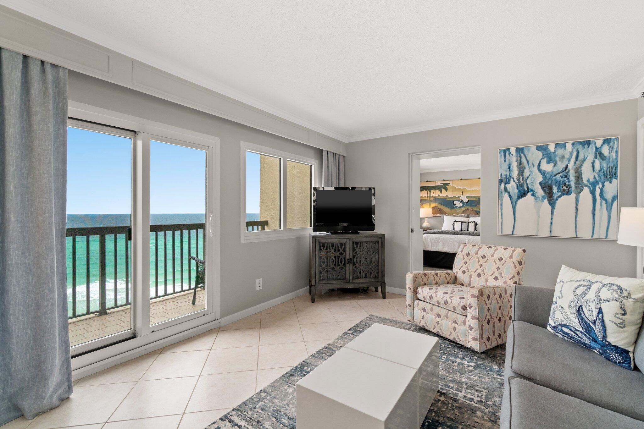 PINNACLE PORT - Residential