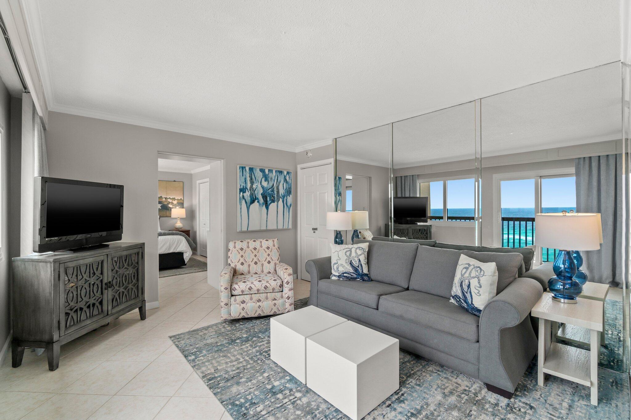 PINNACLE PORT - Residential