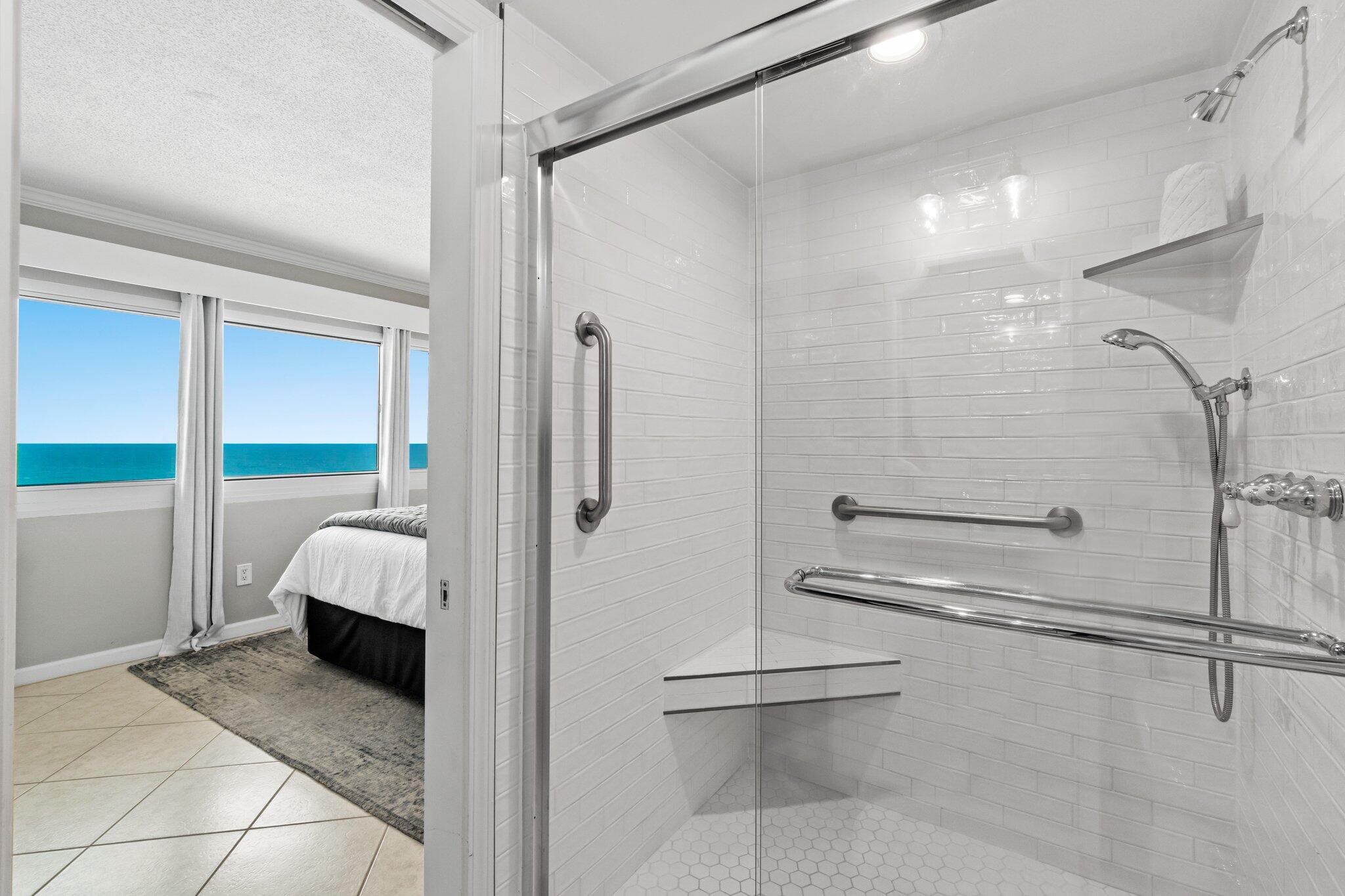 PINNACLE PORT - Residential