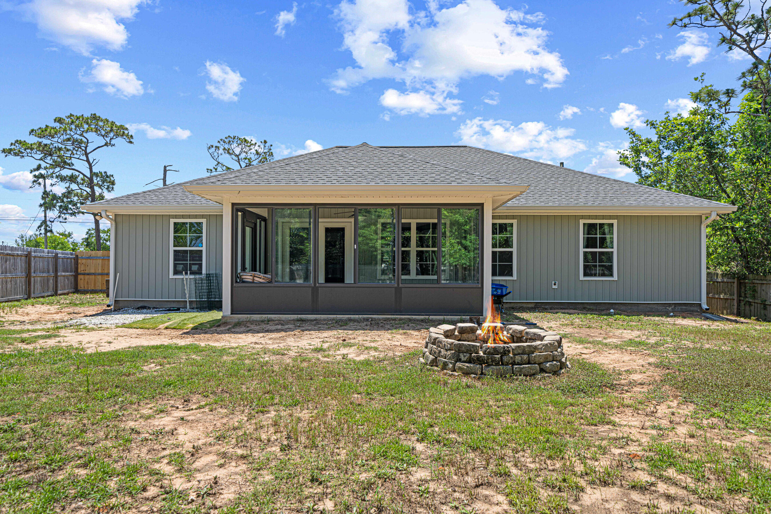 EAST BAY HEIGHTS - Residential