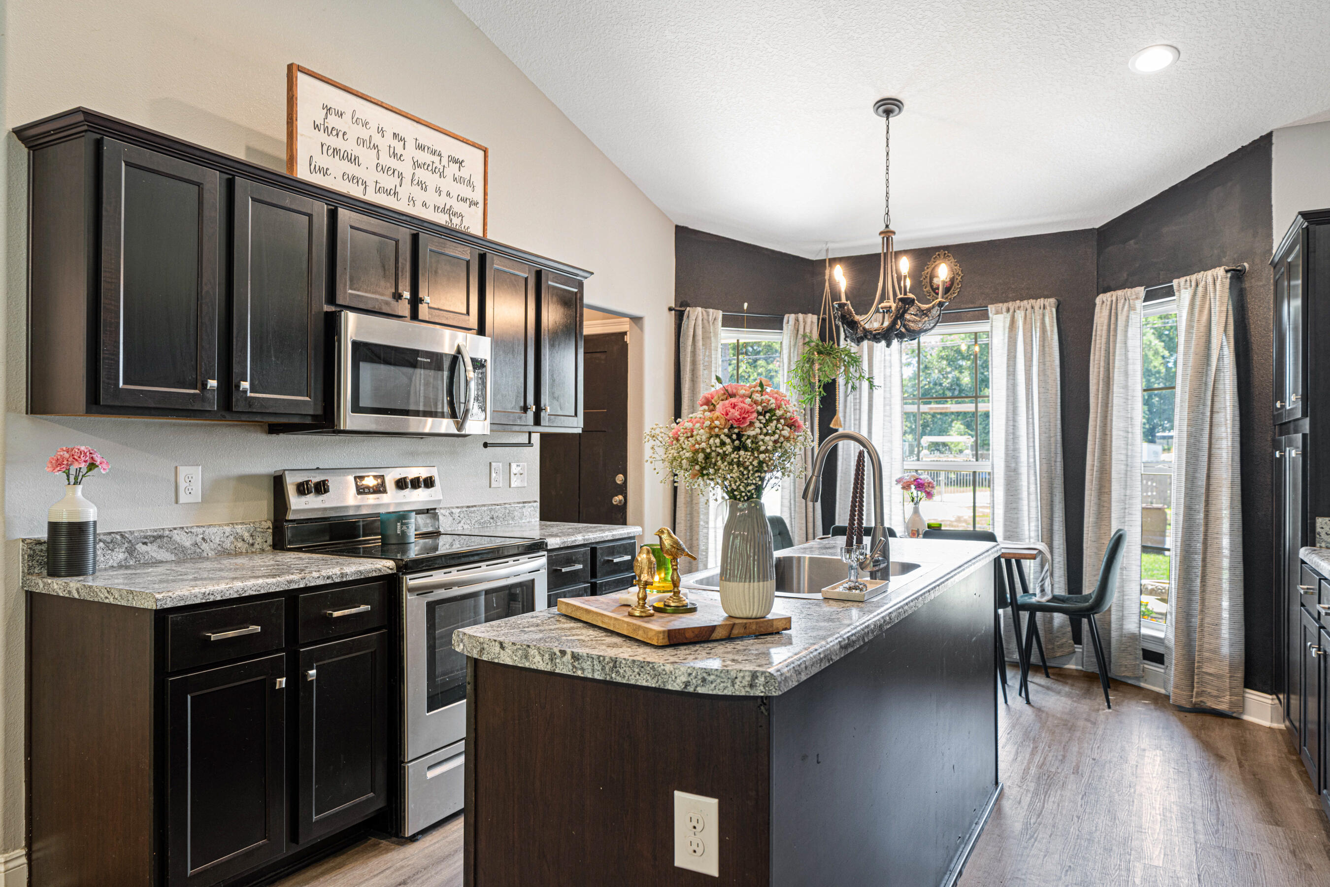 EAST BAY HEIGHTS - Residential