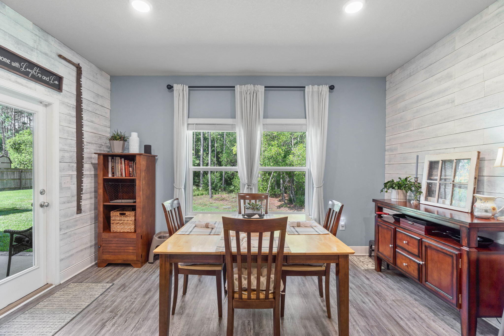 TREASURE ISLE ESTATES - Residential