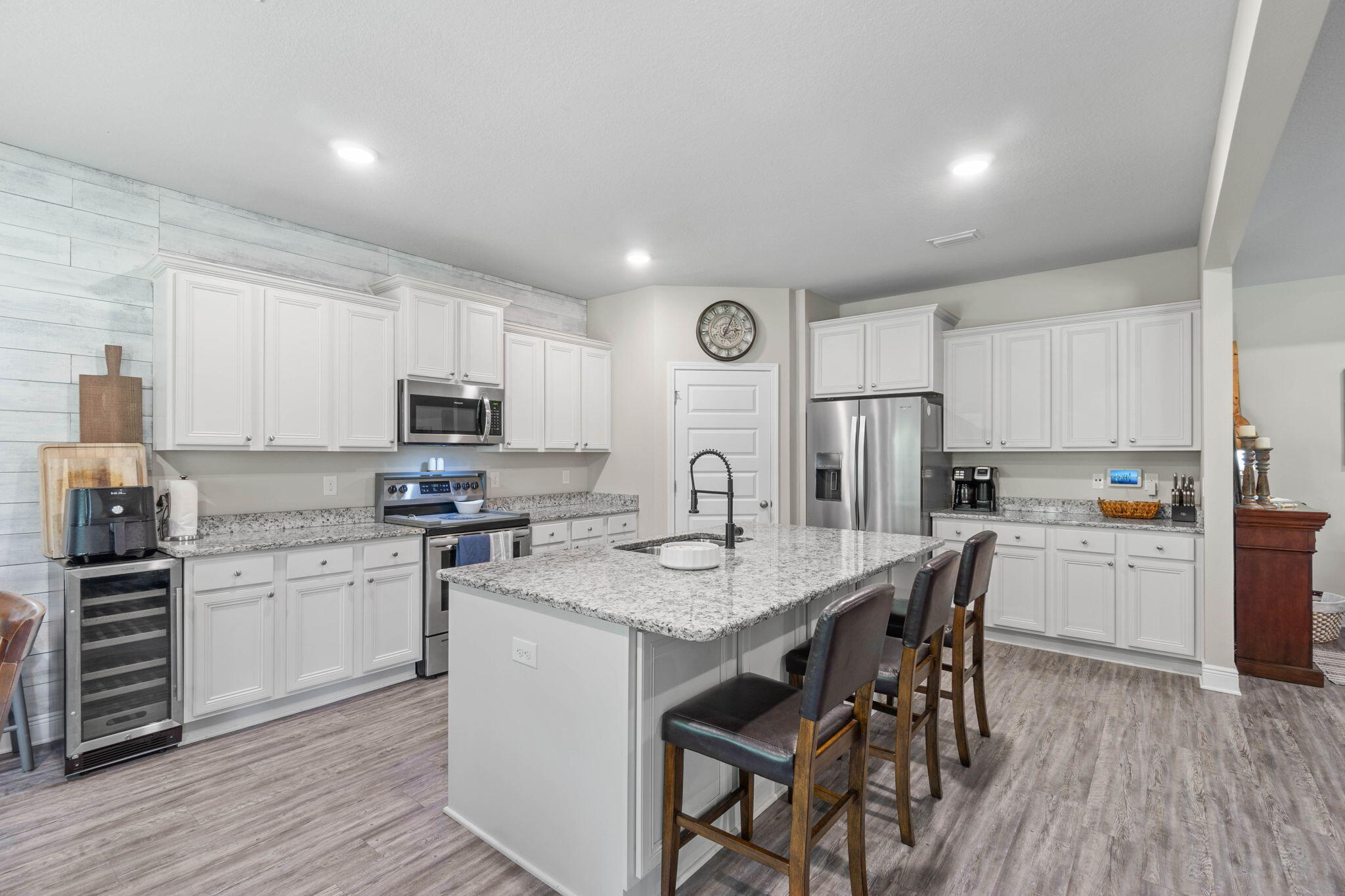 TREASURE ISLE ESTATES - Residential