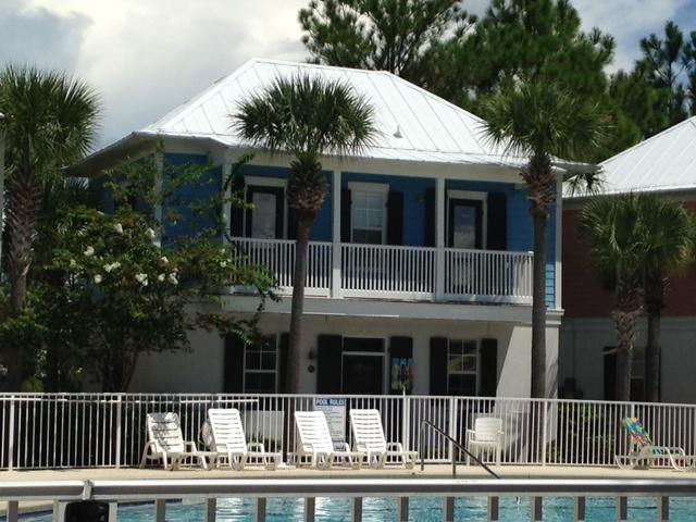 BUNGALOWS AT SEAGROVE BEACH - Residential