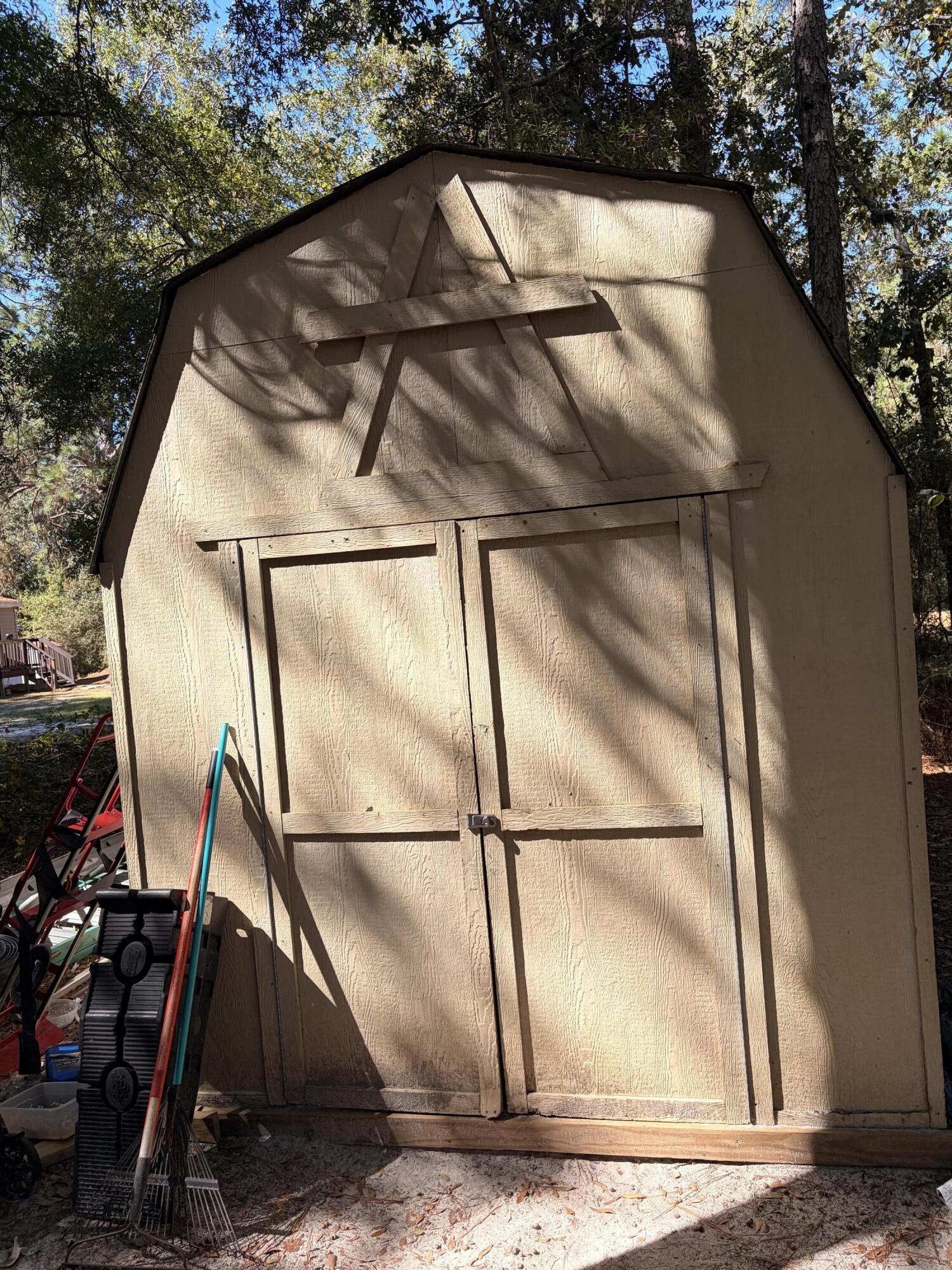 IMPERIAL LAKES 2 - Residential