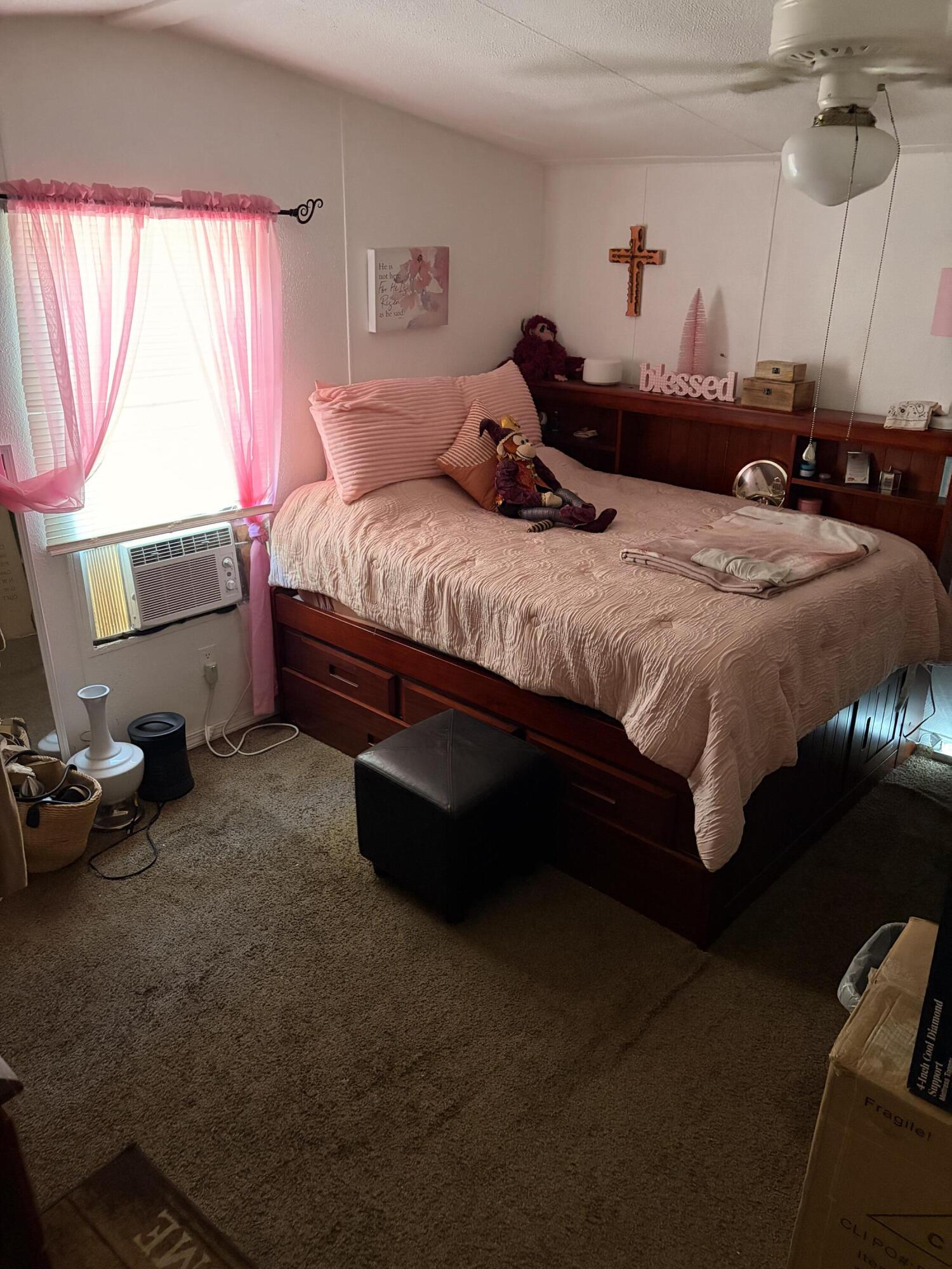 IMPERIAL LAKES 2 - Residential