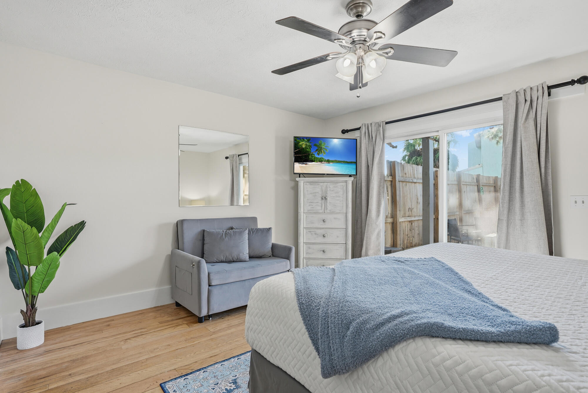 HOLIDAY BEACH UNIT 8 - Residential