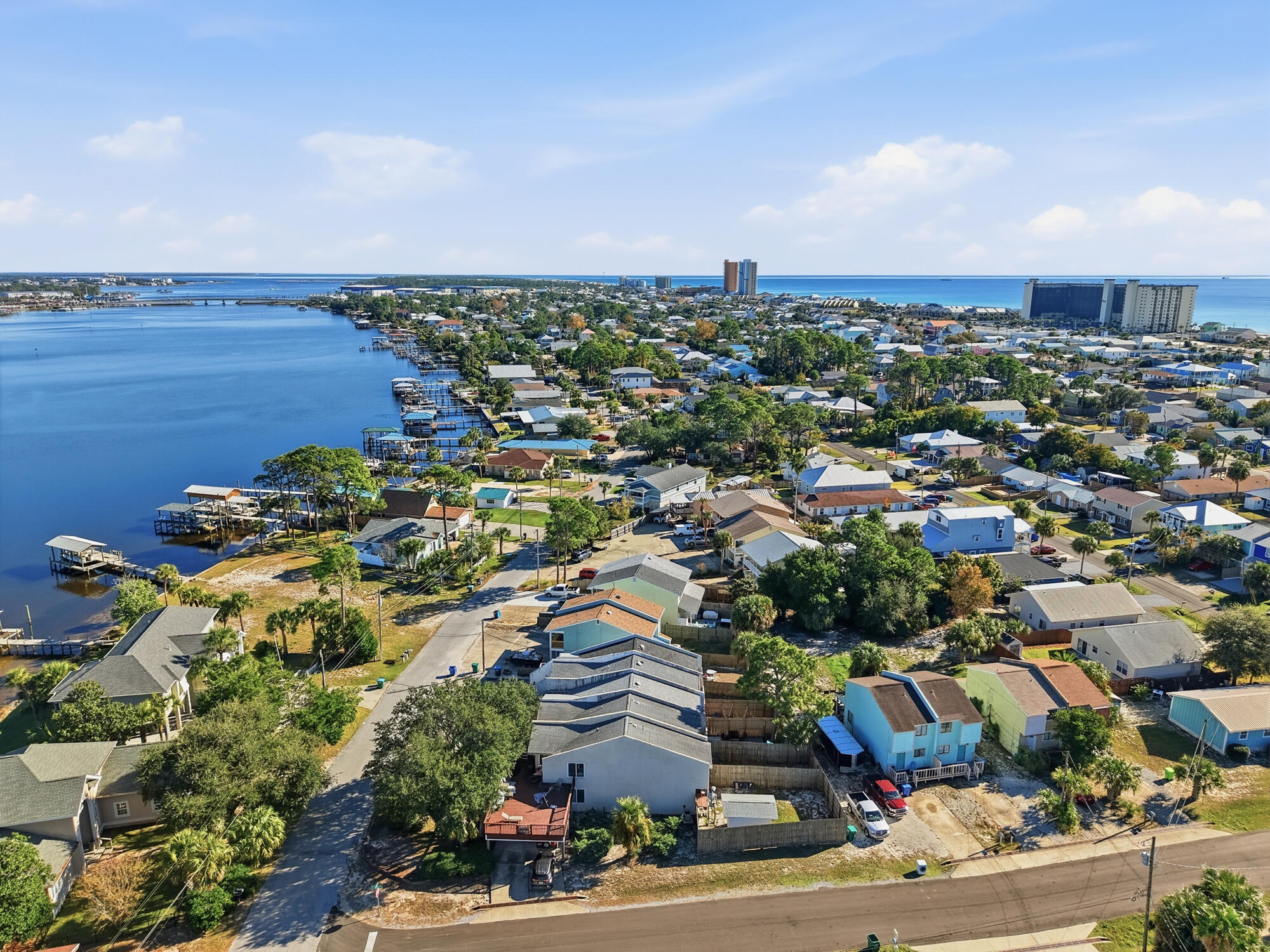 HOLIDAY BEACH UNIT 8 - Residential