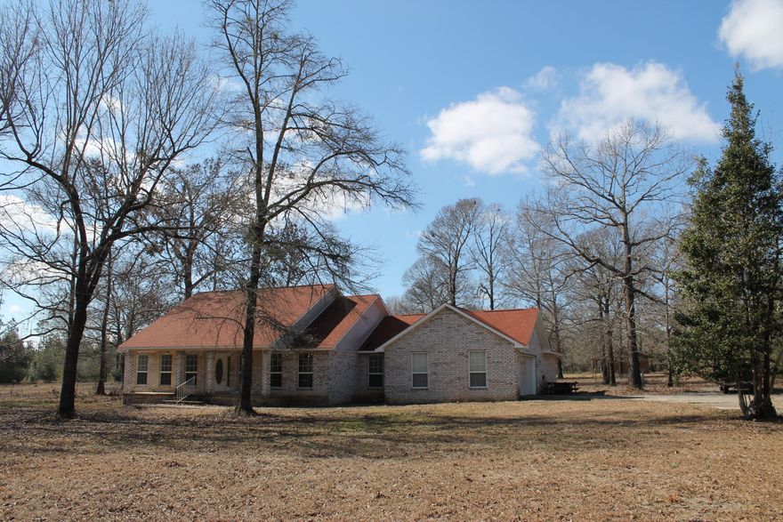 Location! Borders Blackwater Forrest! An endless back yard to play in ( with a the proper permit) ! Bank owned 10.21 Acres with 3 bedroom, 2 bath home on it! Hardwood floor, carpet, and ceramic tile throughout. Screened in pool. Beautiful spot out in the country!! Won't last long come see this one today!!