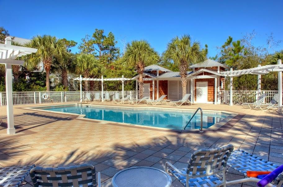 GROVE BY THE SEA - Residential