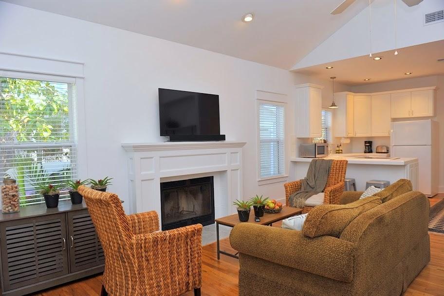 GROVE BY THE SEA - Residential