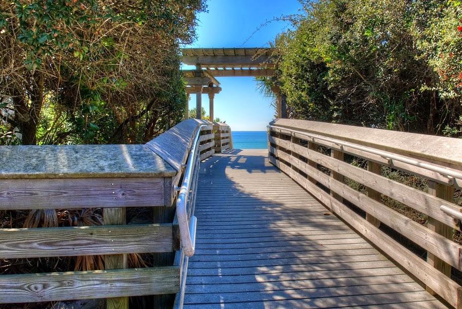 GROVE BY THE SEA - Residential