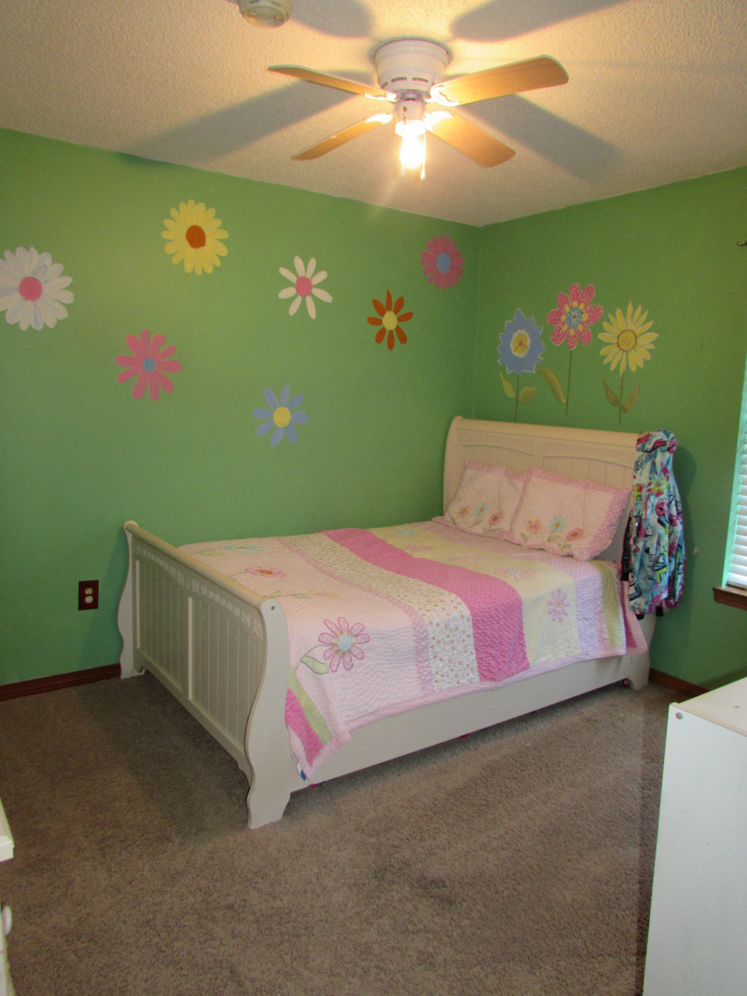 COUNTRYVIEW ESTATES 6TH ADDN PH2 - Residential