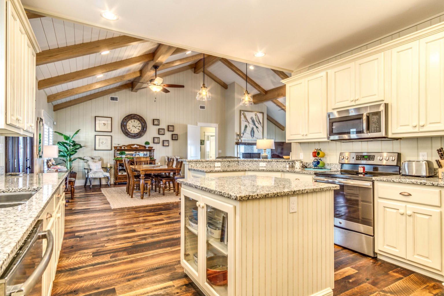 DESTIN MORENO POINT - Residential