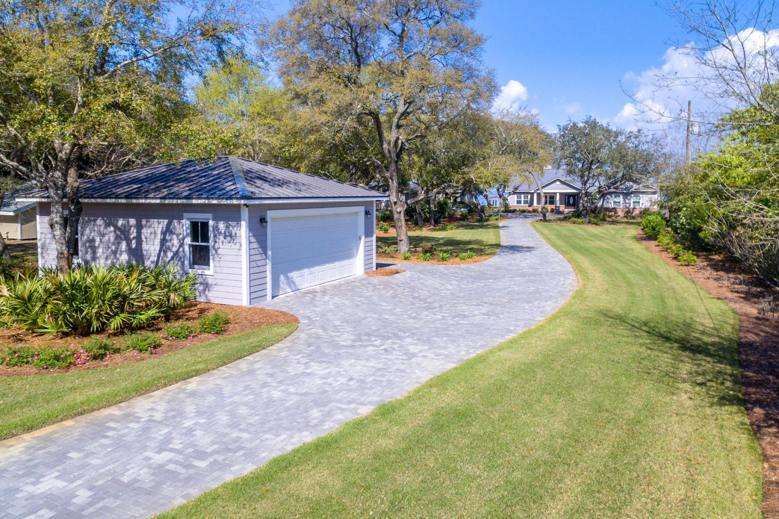 DESTIN MORENO POINT - Residential