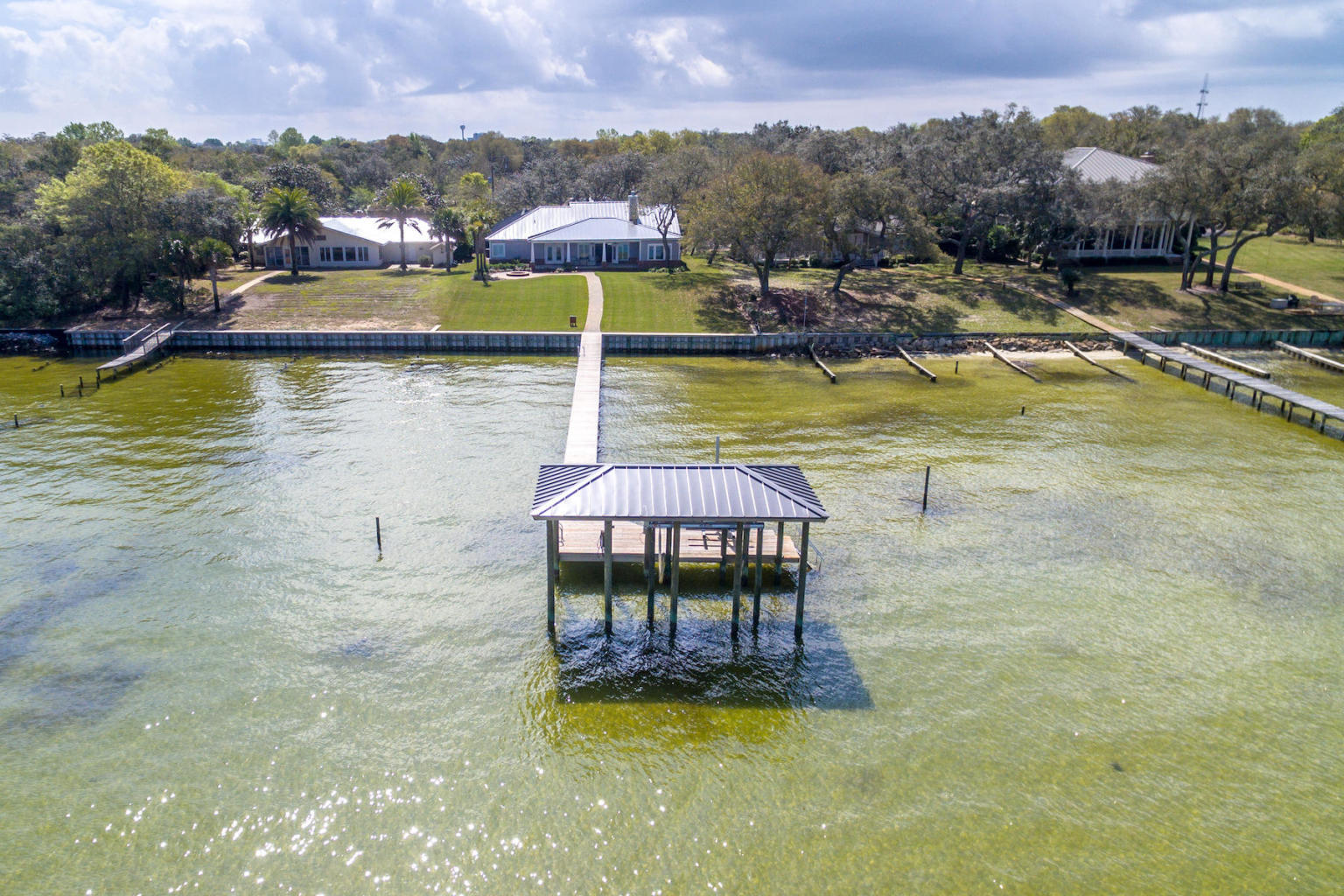 DESTIN MORENO POINT - Residential