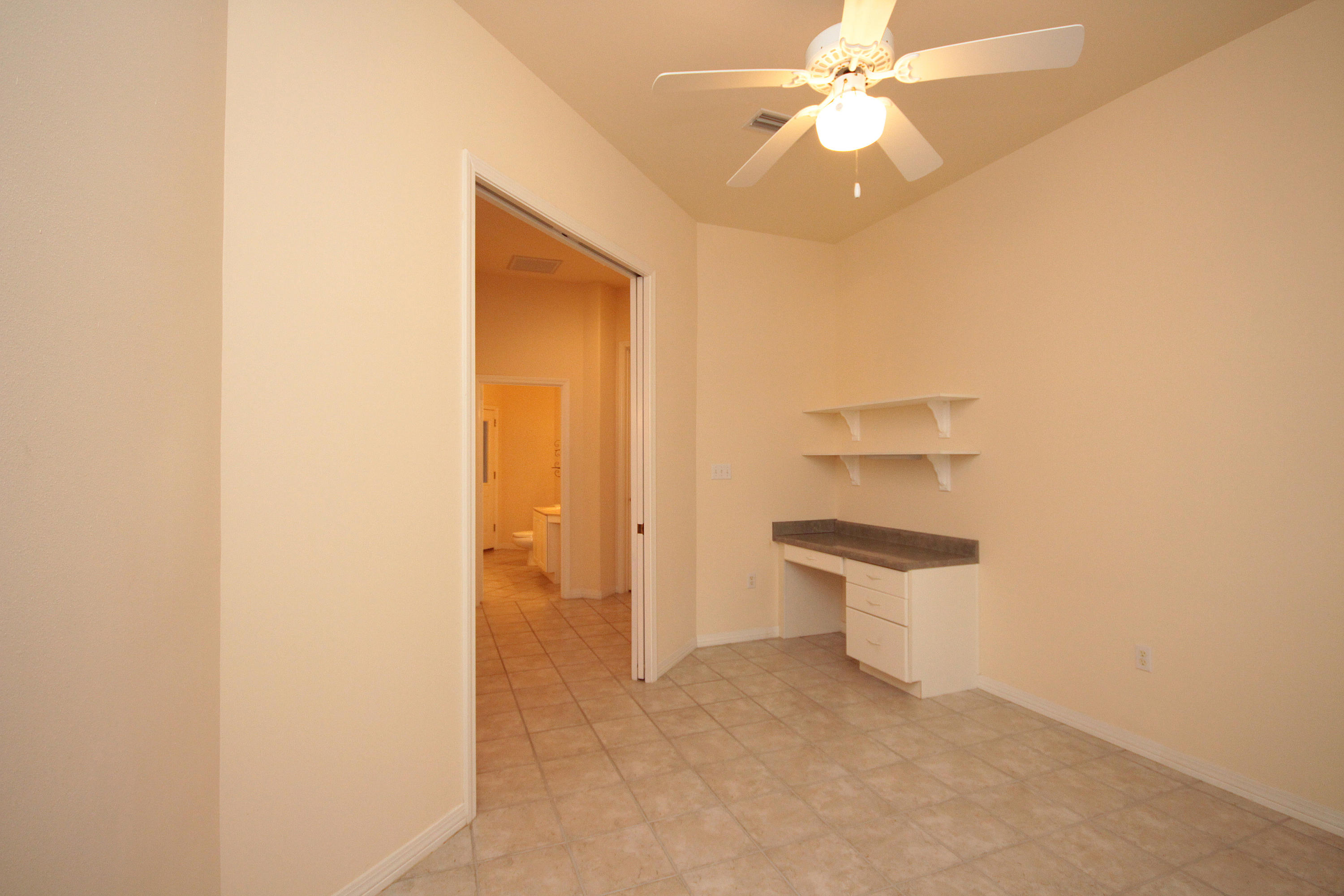 BAYTOWNE AVE EAST - Residential