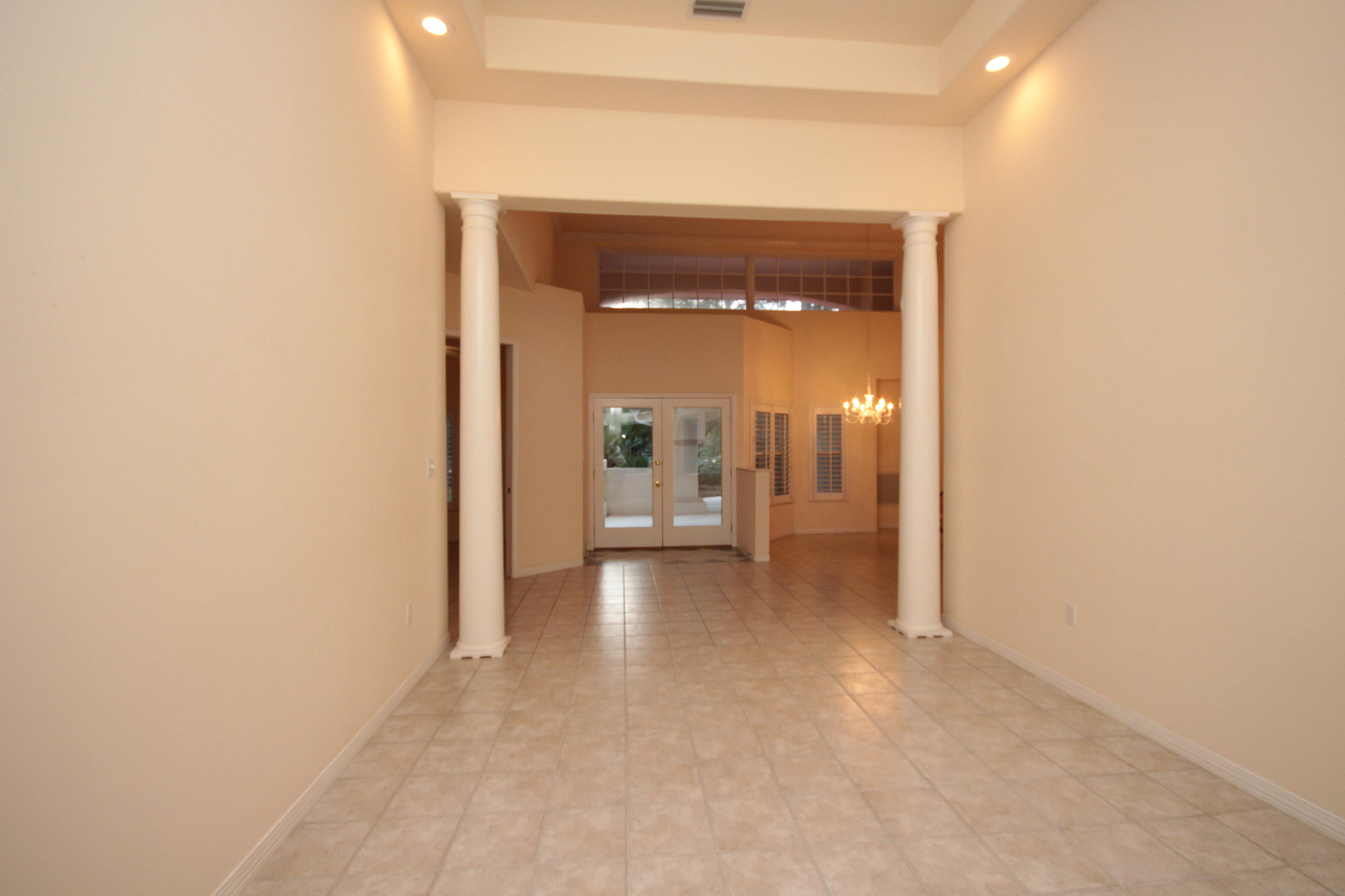 BAYTOWNE AVE EAST - Residential