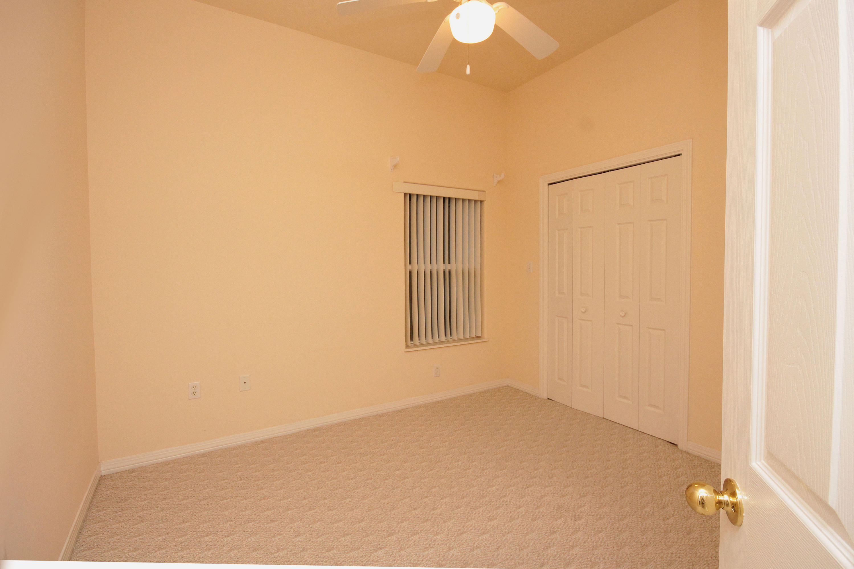 BAYTOWNE AVE EAST - Residential