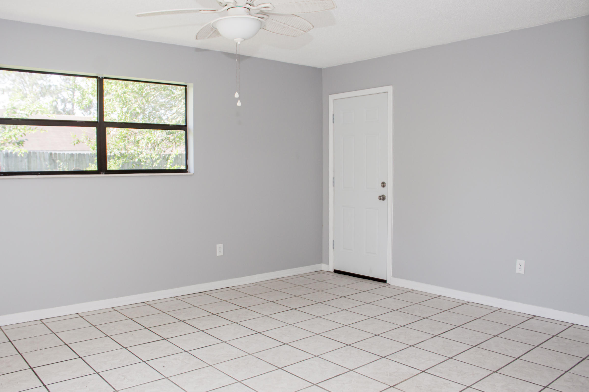 Hidden Trail Ph I - Residential Lease