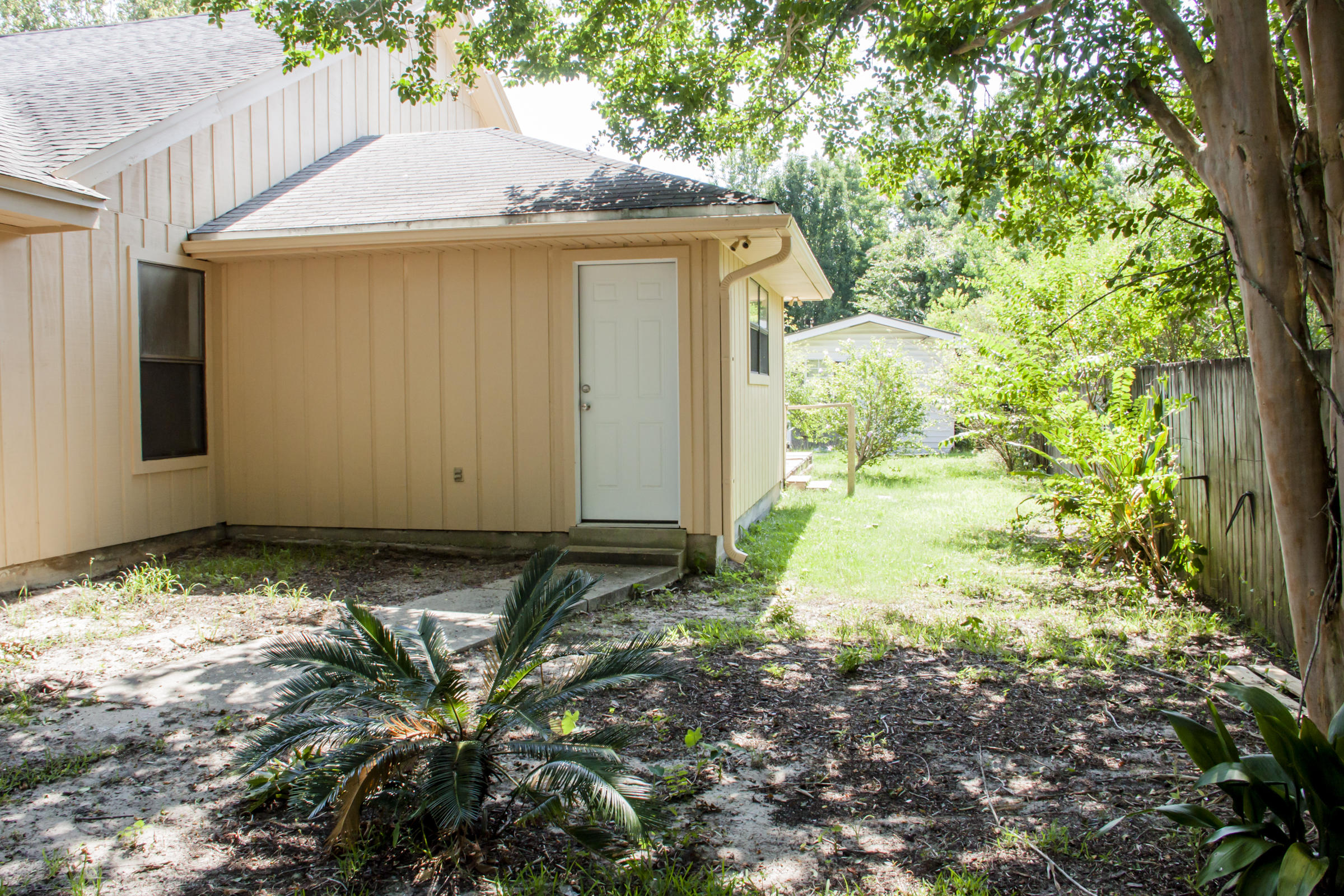 Hidden Trail Ph I - Residential Lease