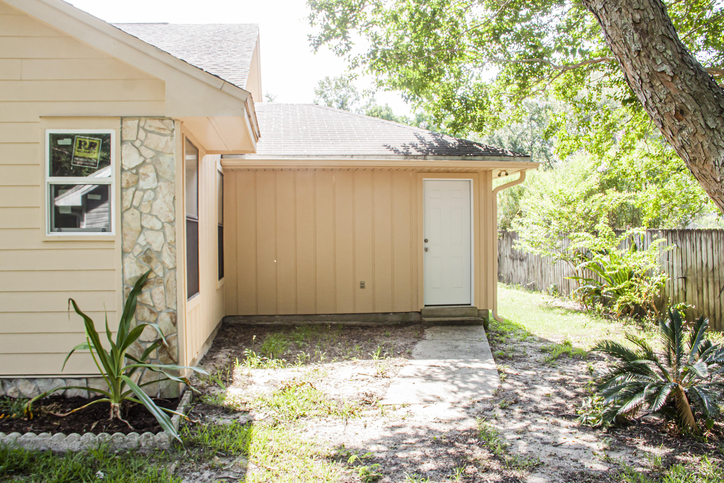 Hidden Trail Ph I - Residential Lease