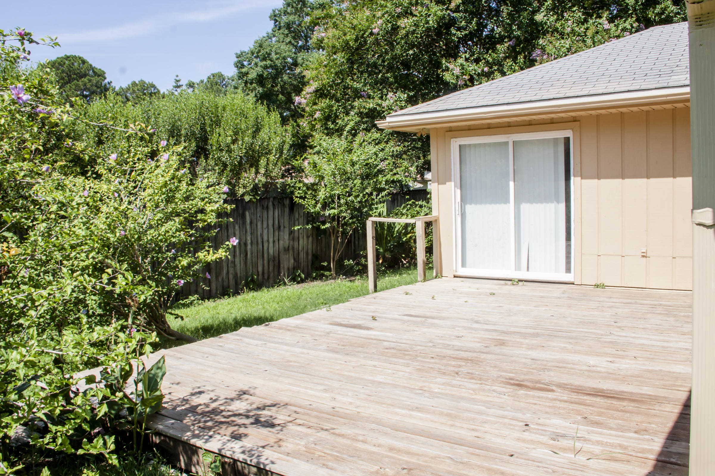 Hidden Trail Ph I - Residential Lease