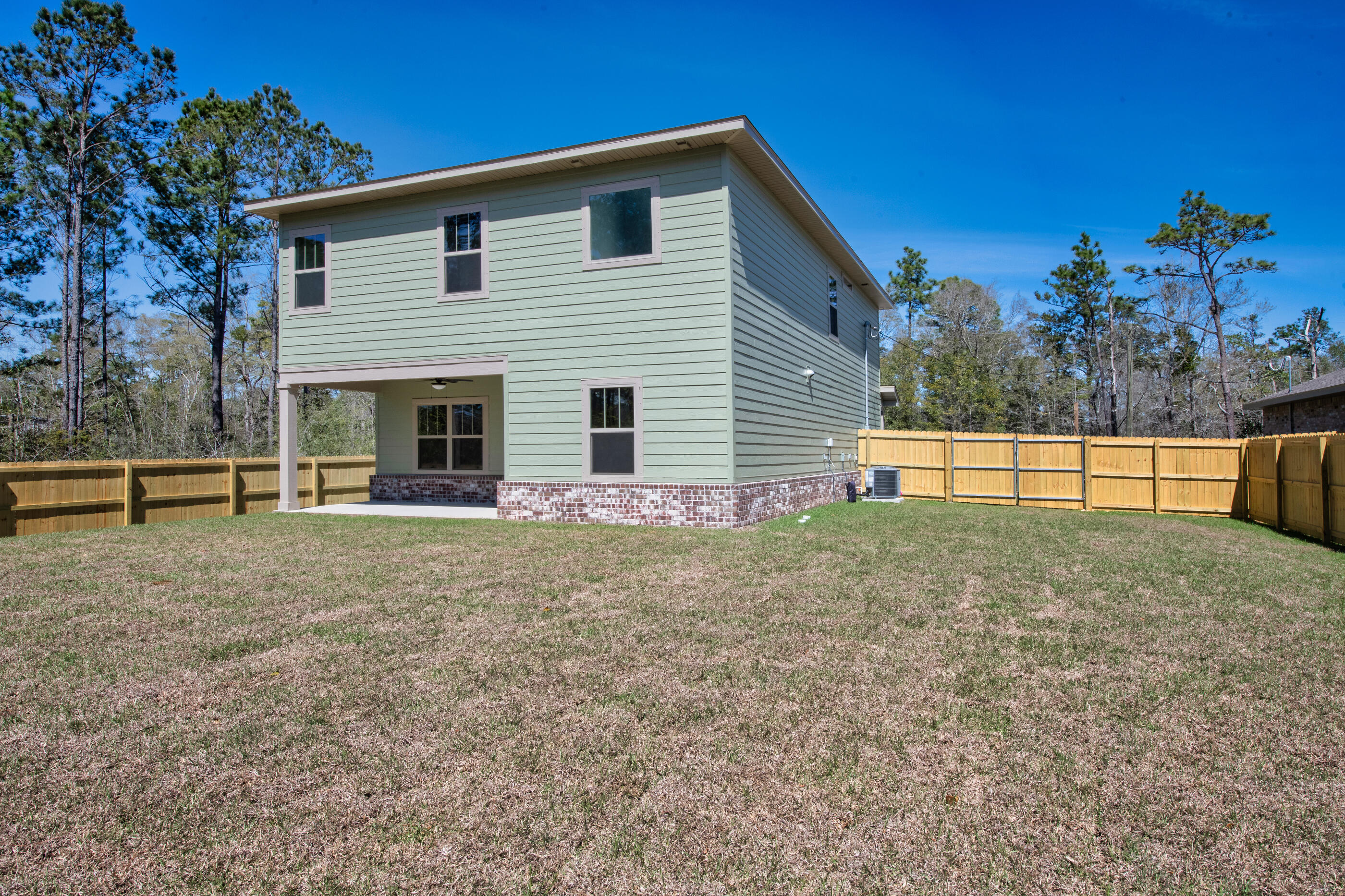 Rocky Shores - Residential