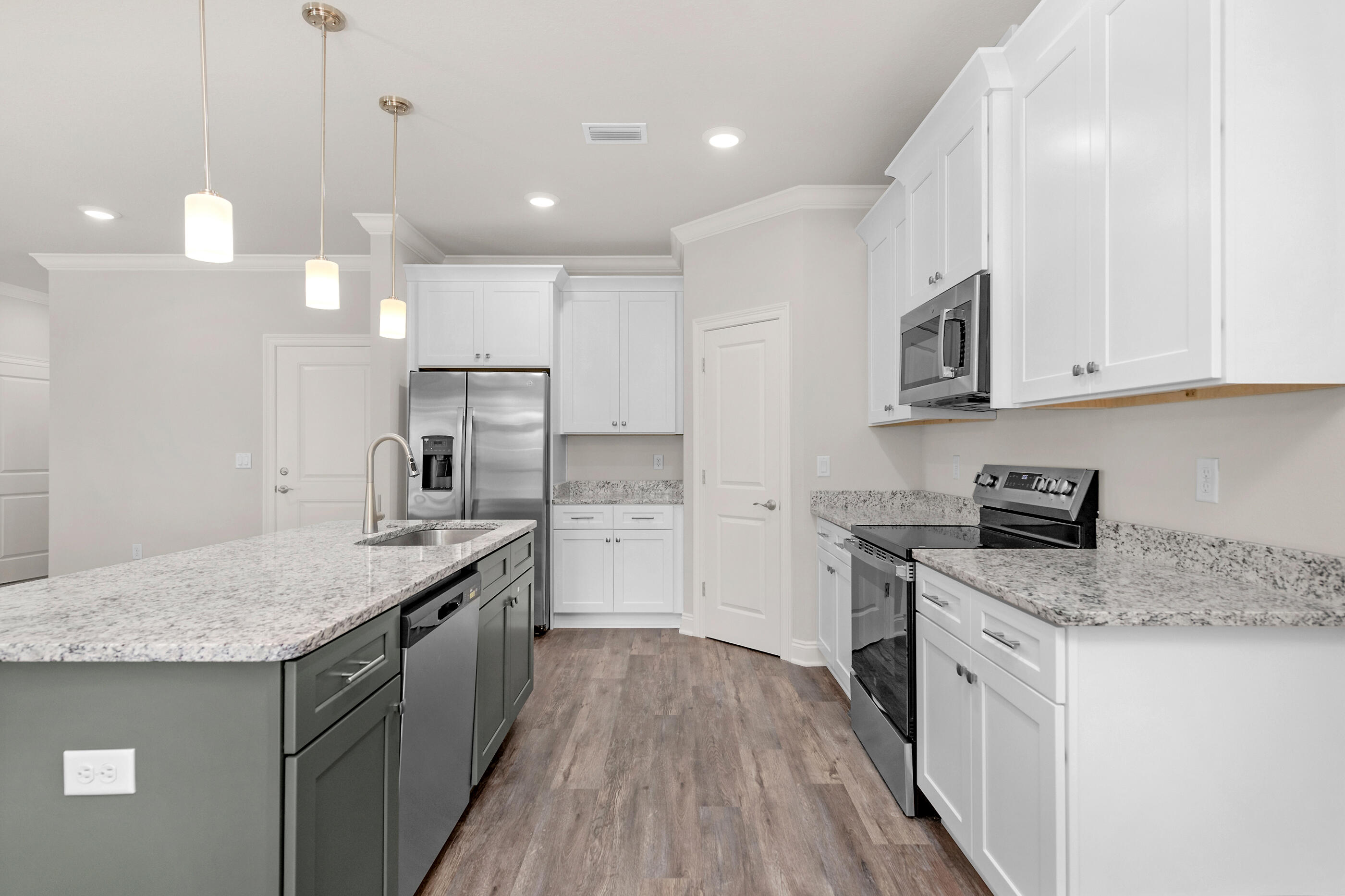 Rocky Shores - Residential