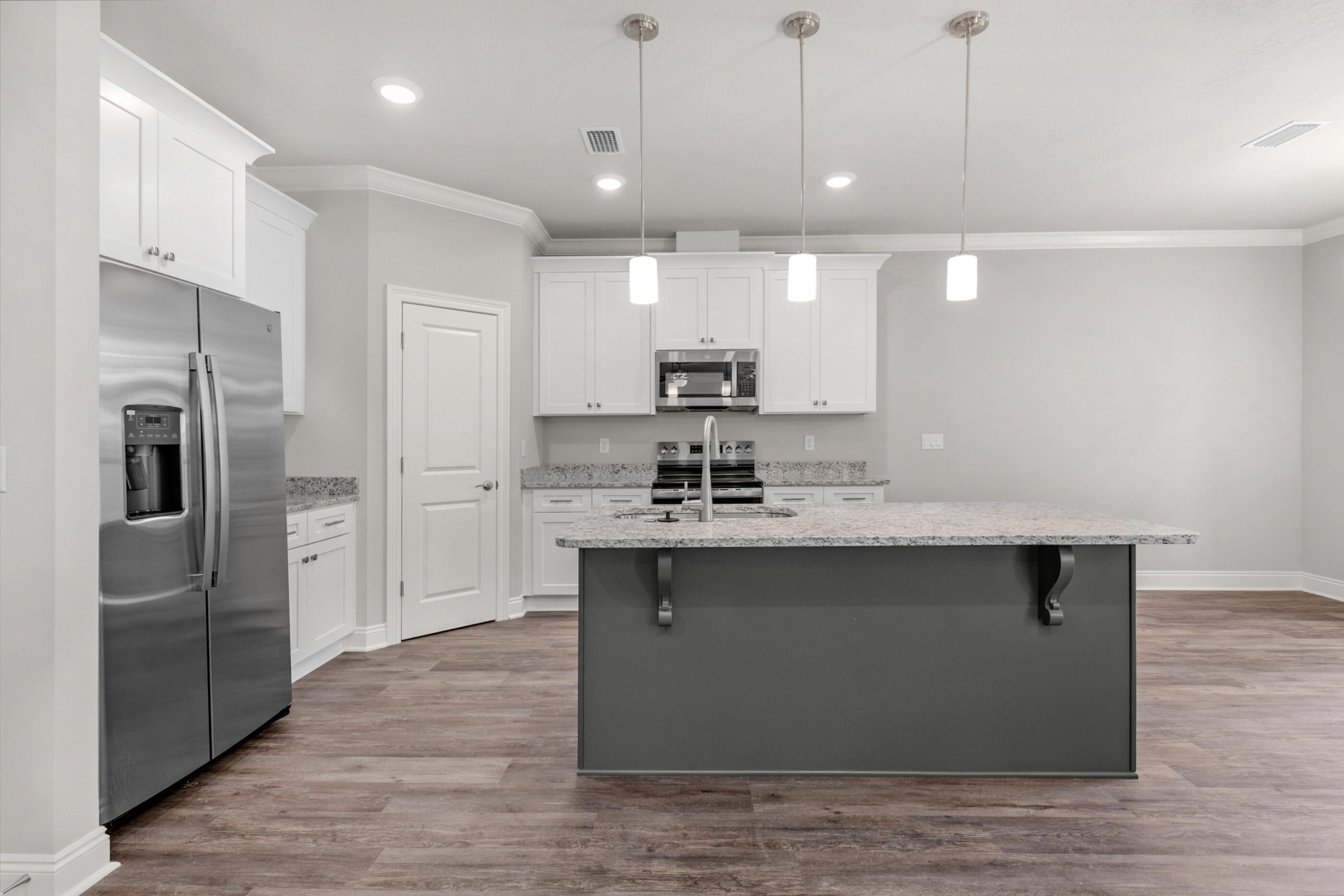 Rocky Shores - Residential