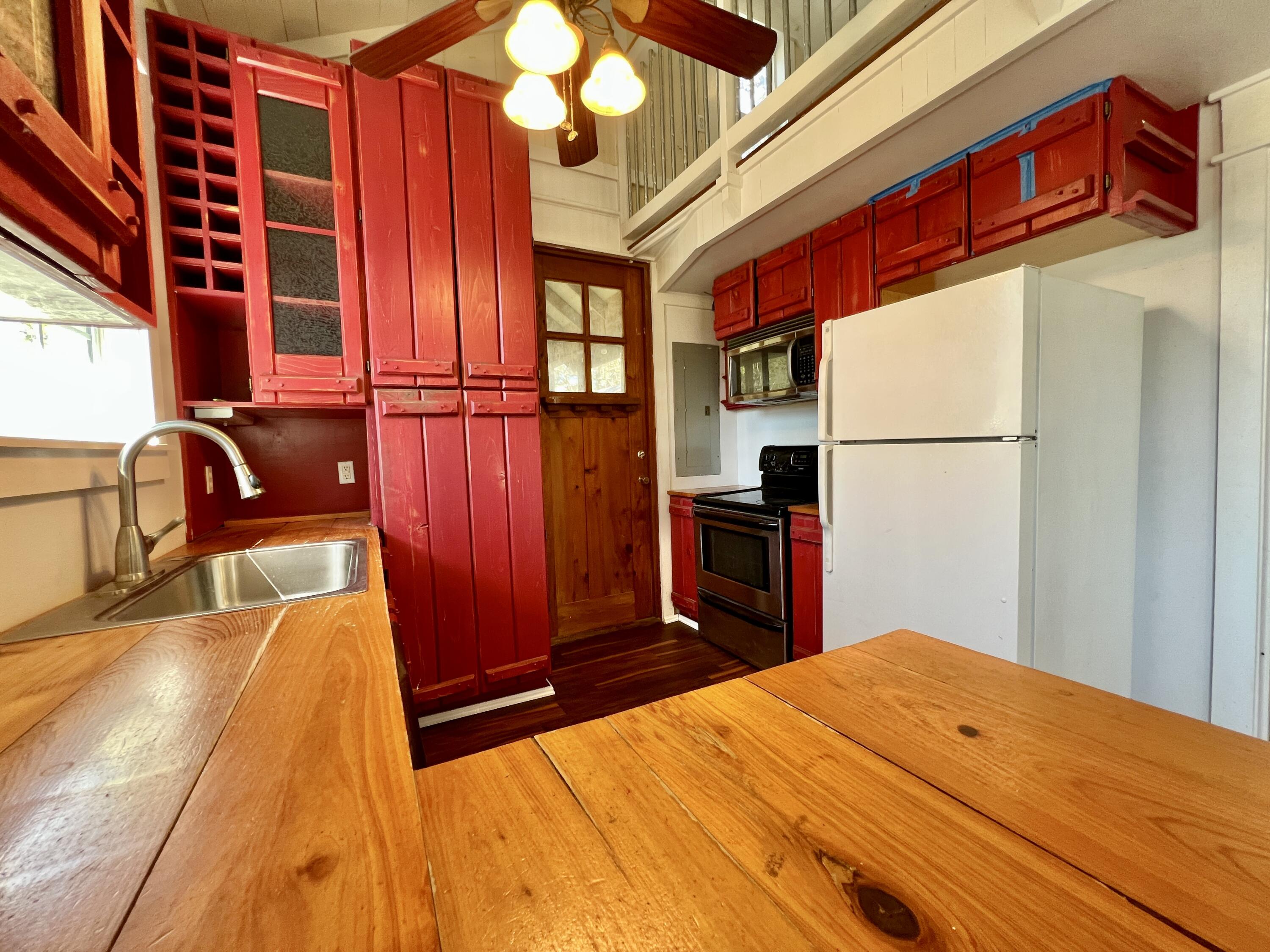 NO RECORDED SUBDIVISION - Residential