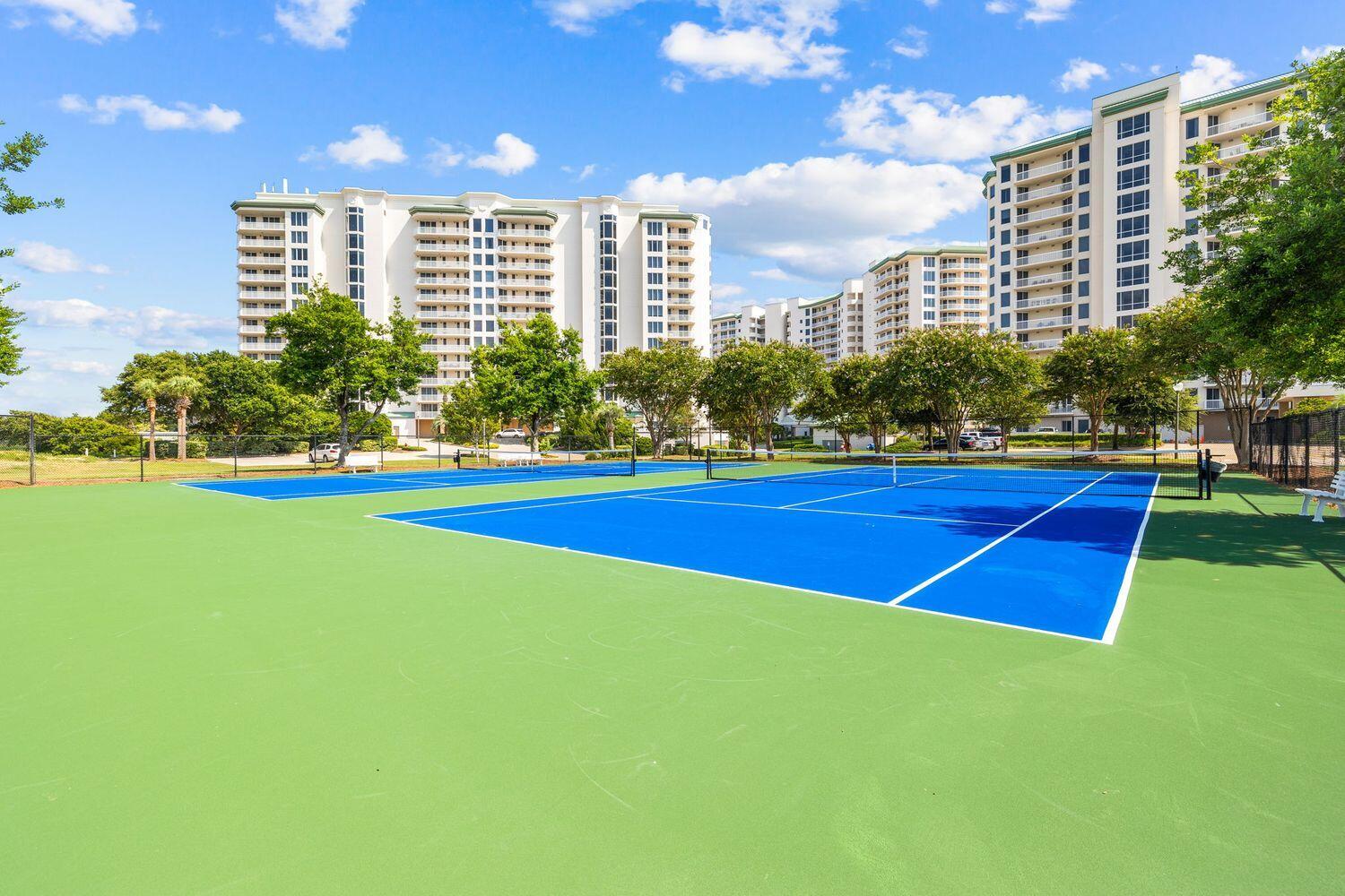 ST. CROIX AT SILVER SHELLS - Residential