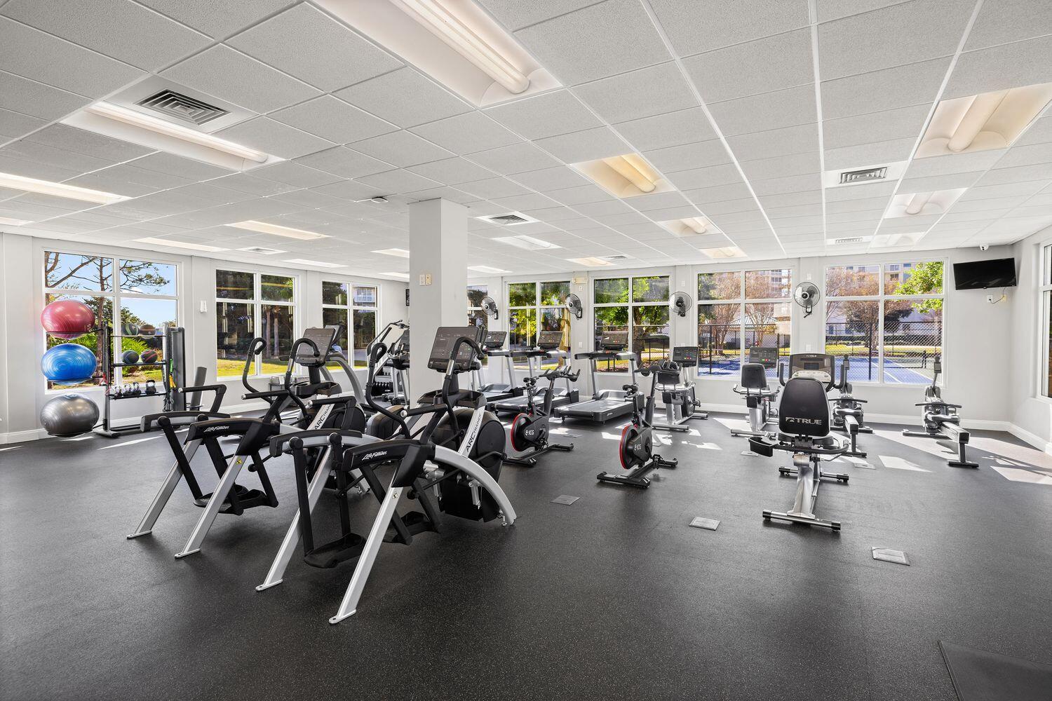 ST. CROIX AT SILVER SHELLS - Residential