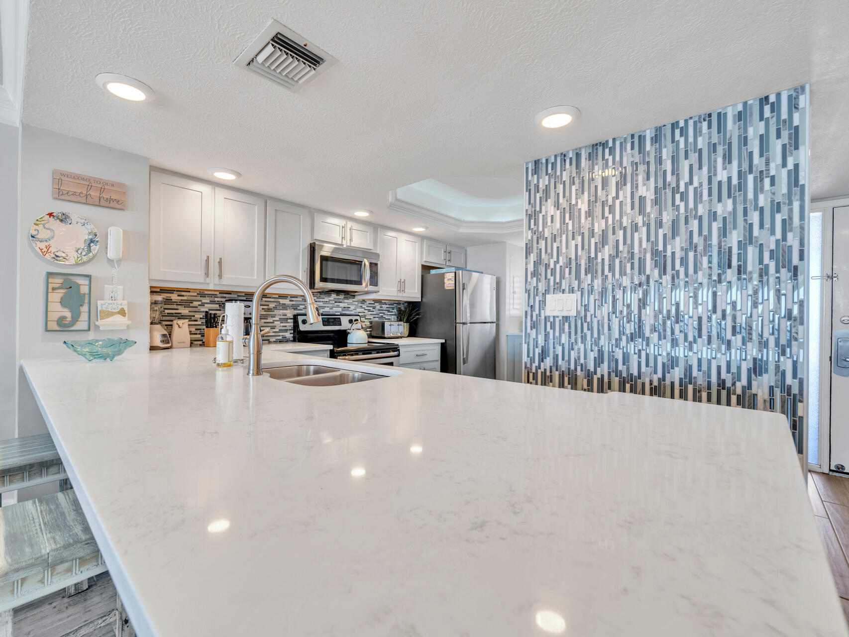 EDGEWATER BEACH CONDO PH 1 - Residential
