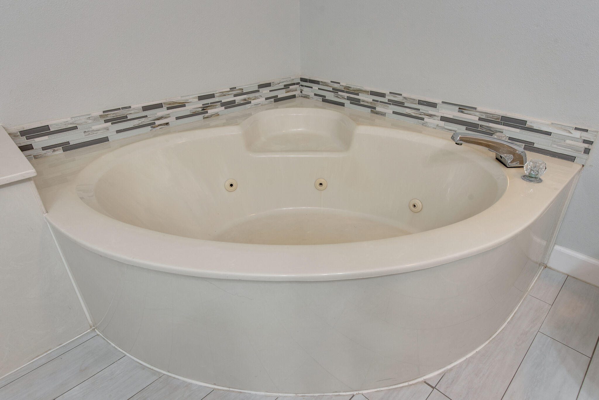 SANDALWOOD - Residential