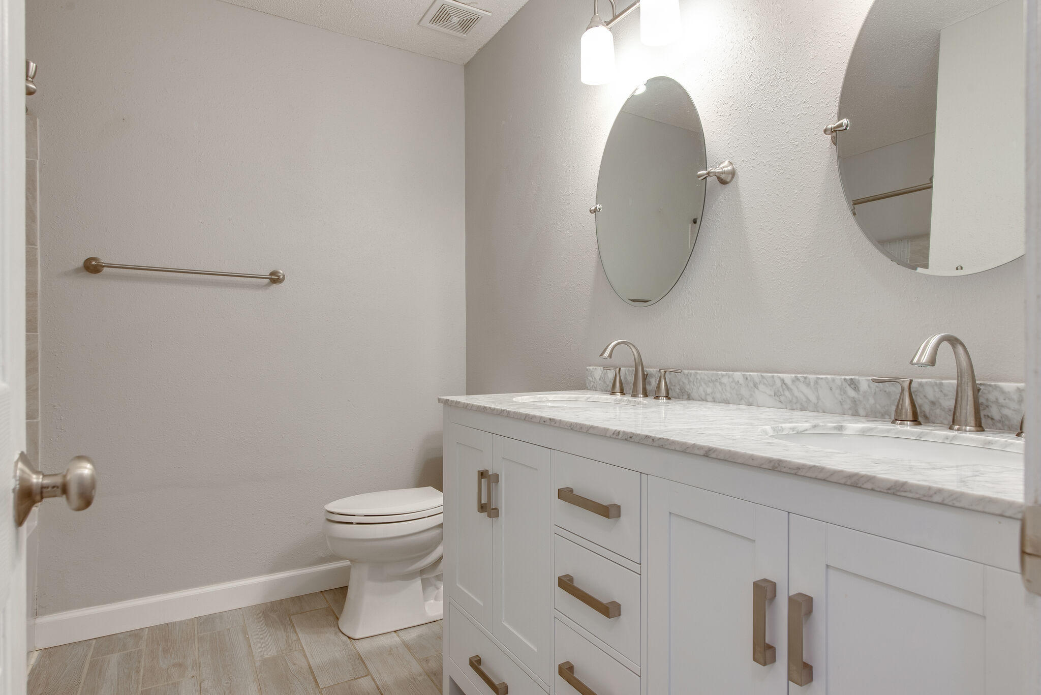 SANDALWOOD - Residential