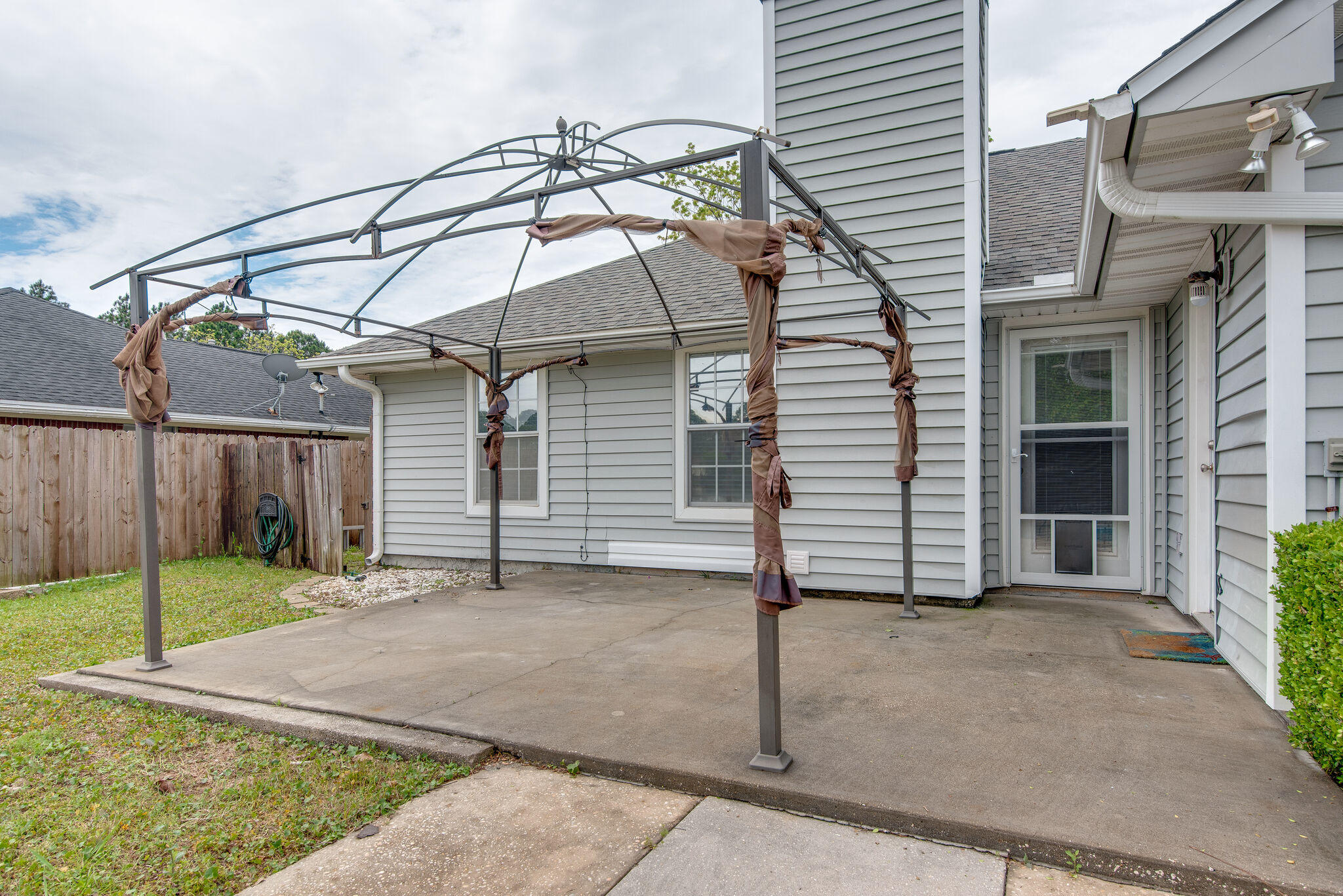 SANDALWOOD - Residential