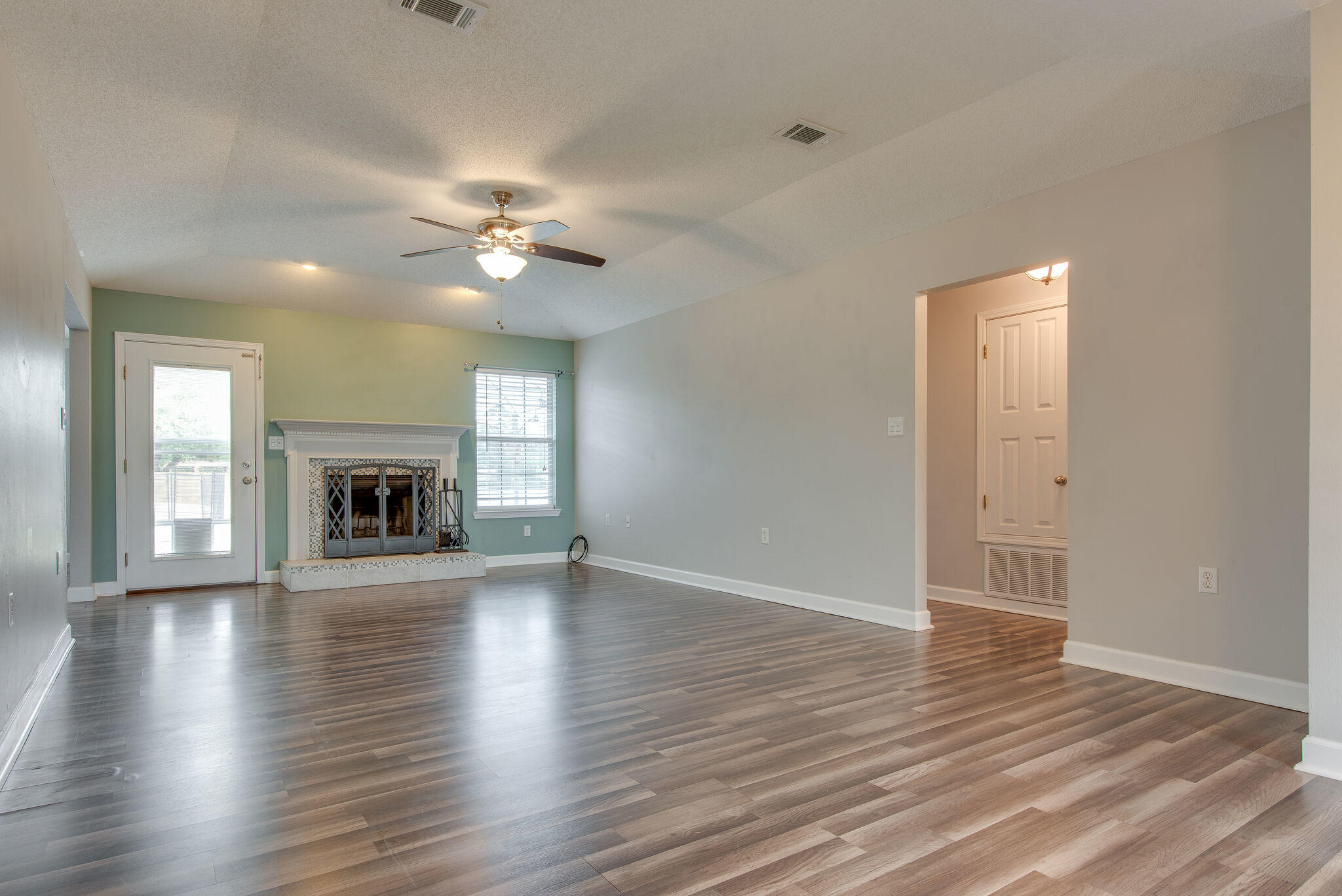 SANDALWOOD - Residential