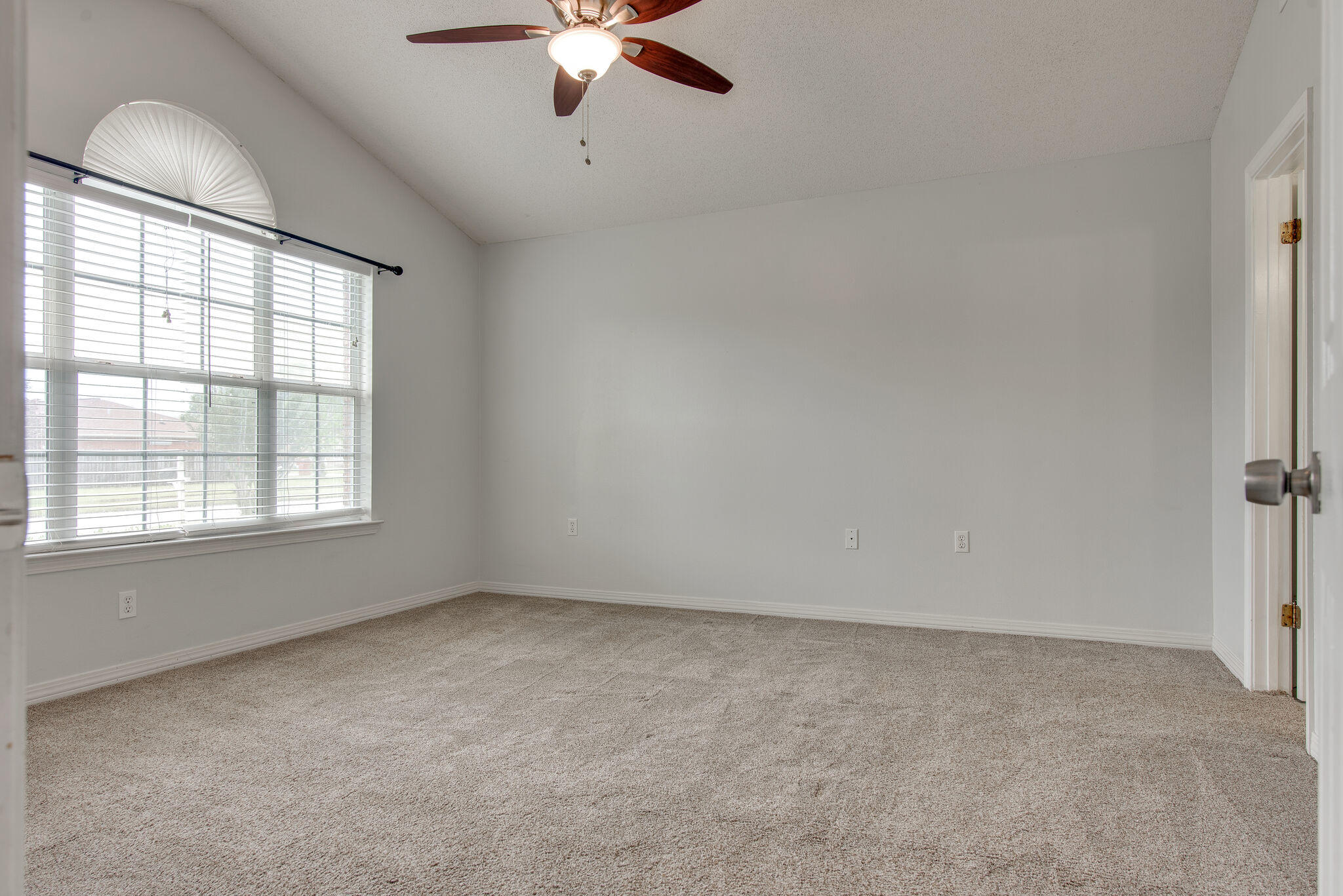 SANDALWOOD - Residential