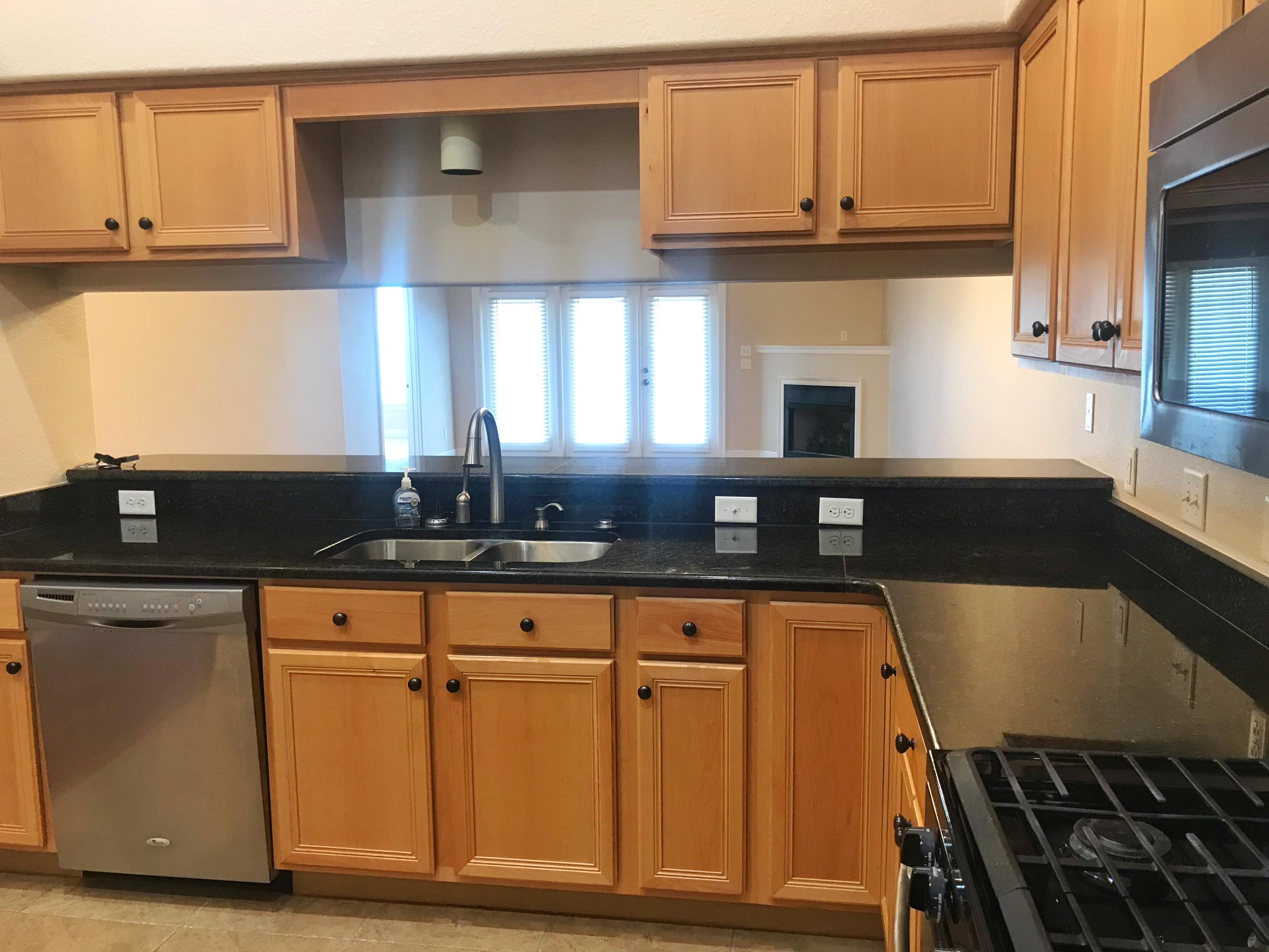 DIAMOND LAKES - Residential Lease