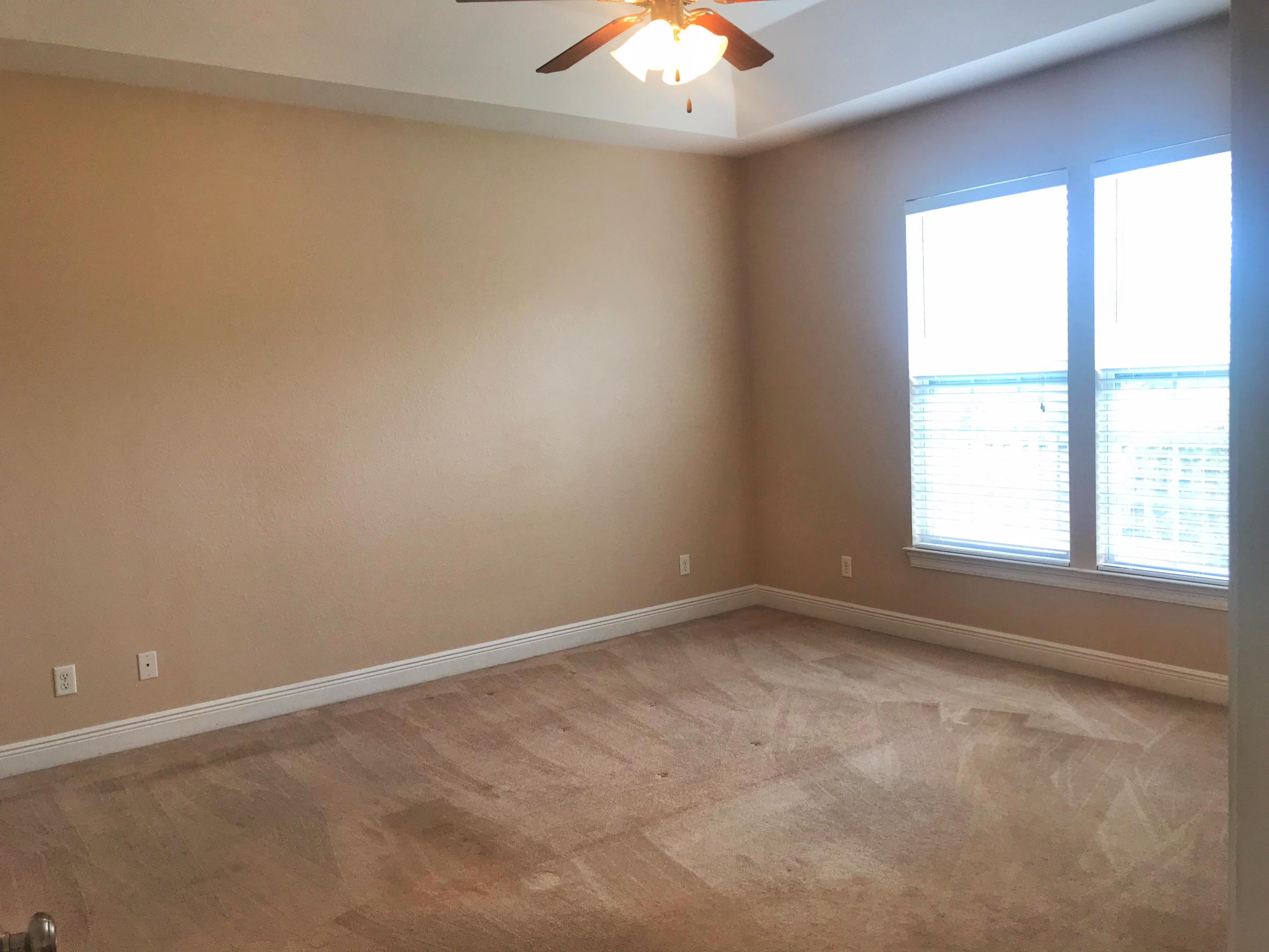 DIAMOND LAKES - Residential Lease