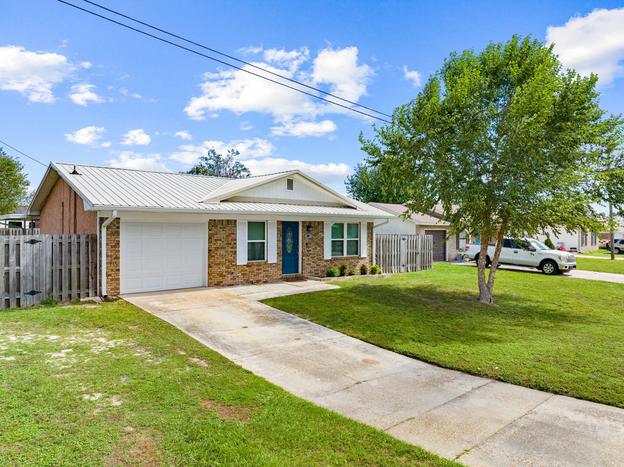 NO RECORDED SUBDIVISION - Residential