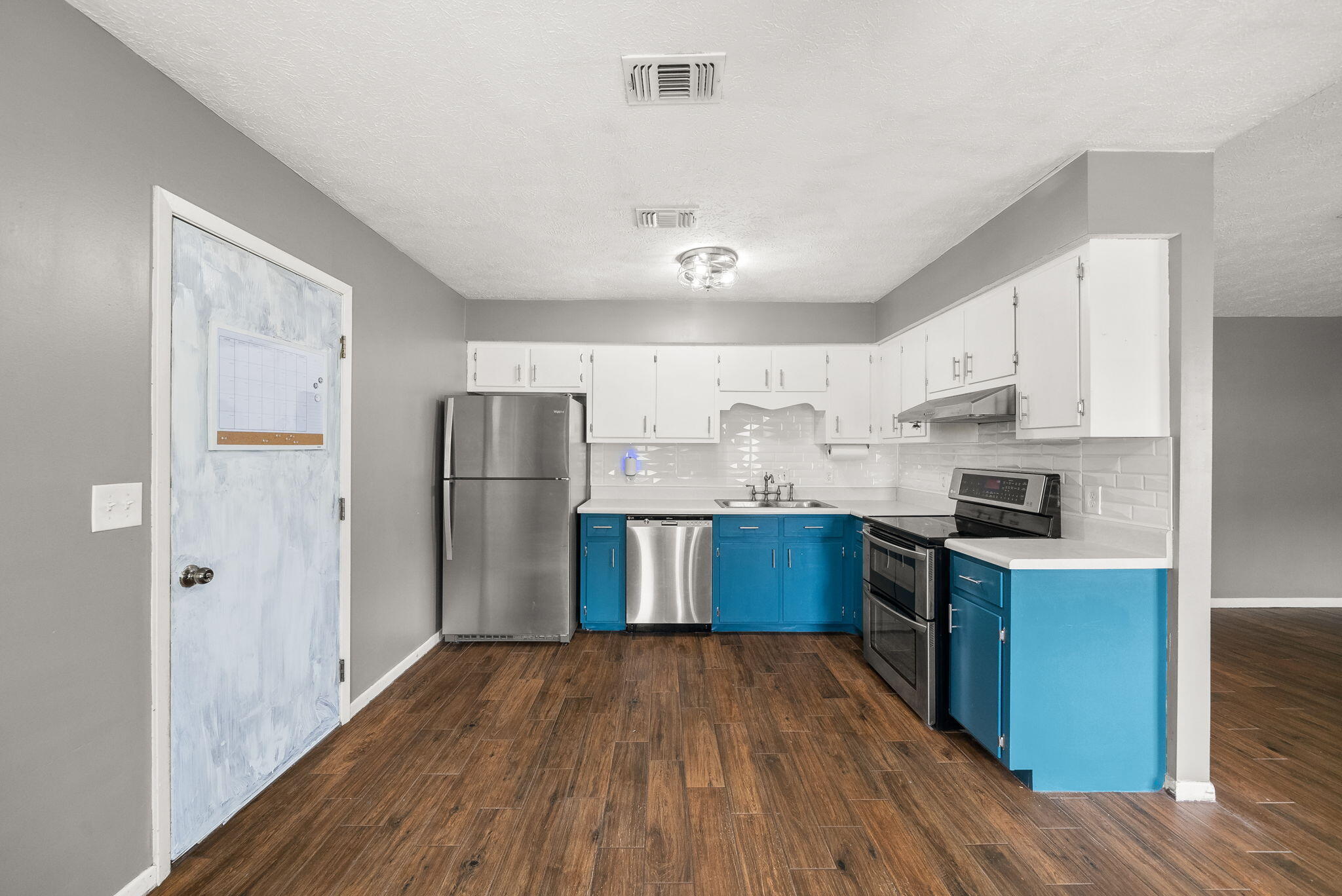 NO RECORDED SUBDIVISION - Residential