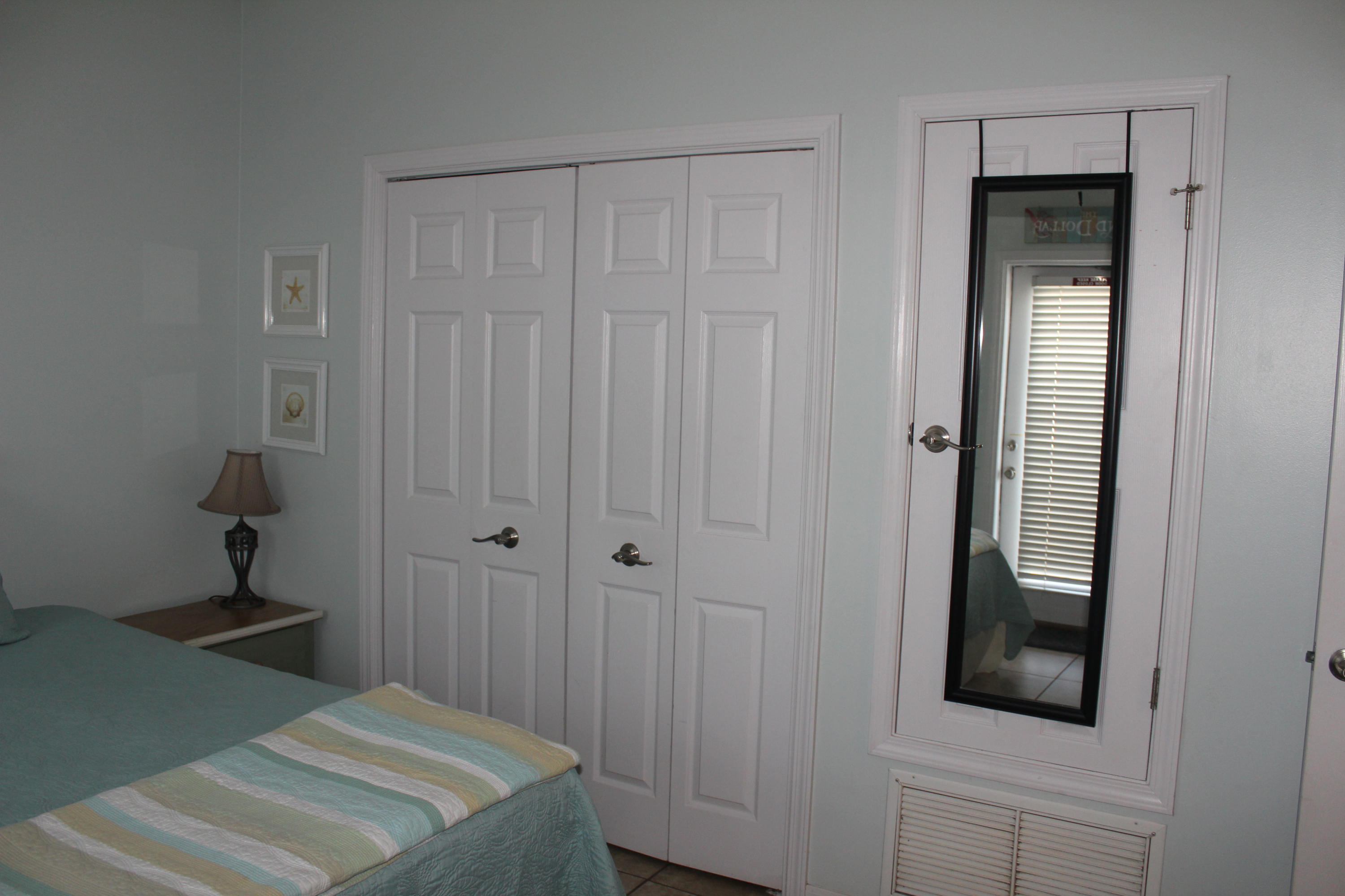 SUNSET COTTAGES CONDO - Residential