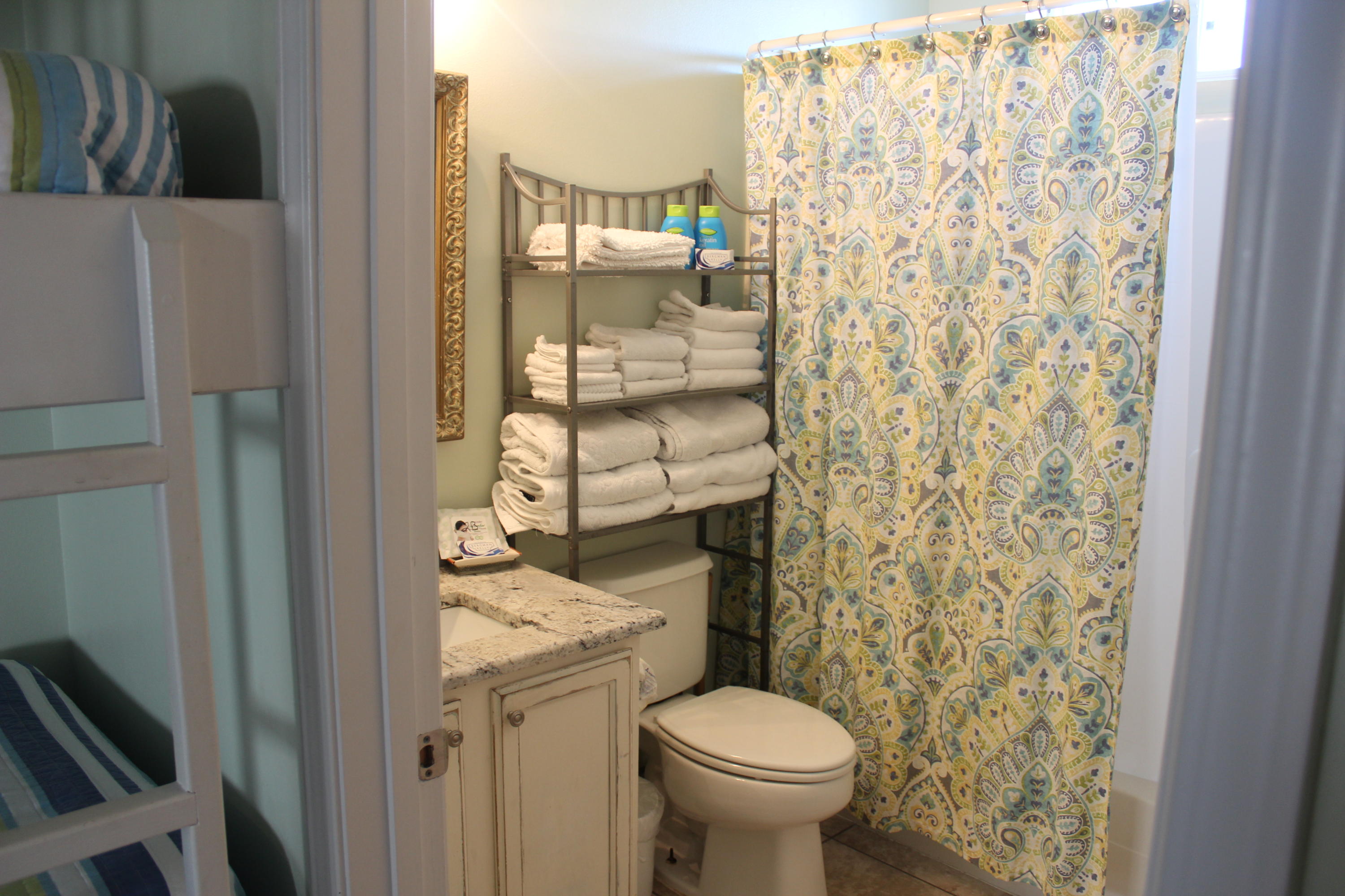 SUNSET COTTAGES CONDO - Residential